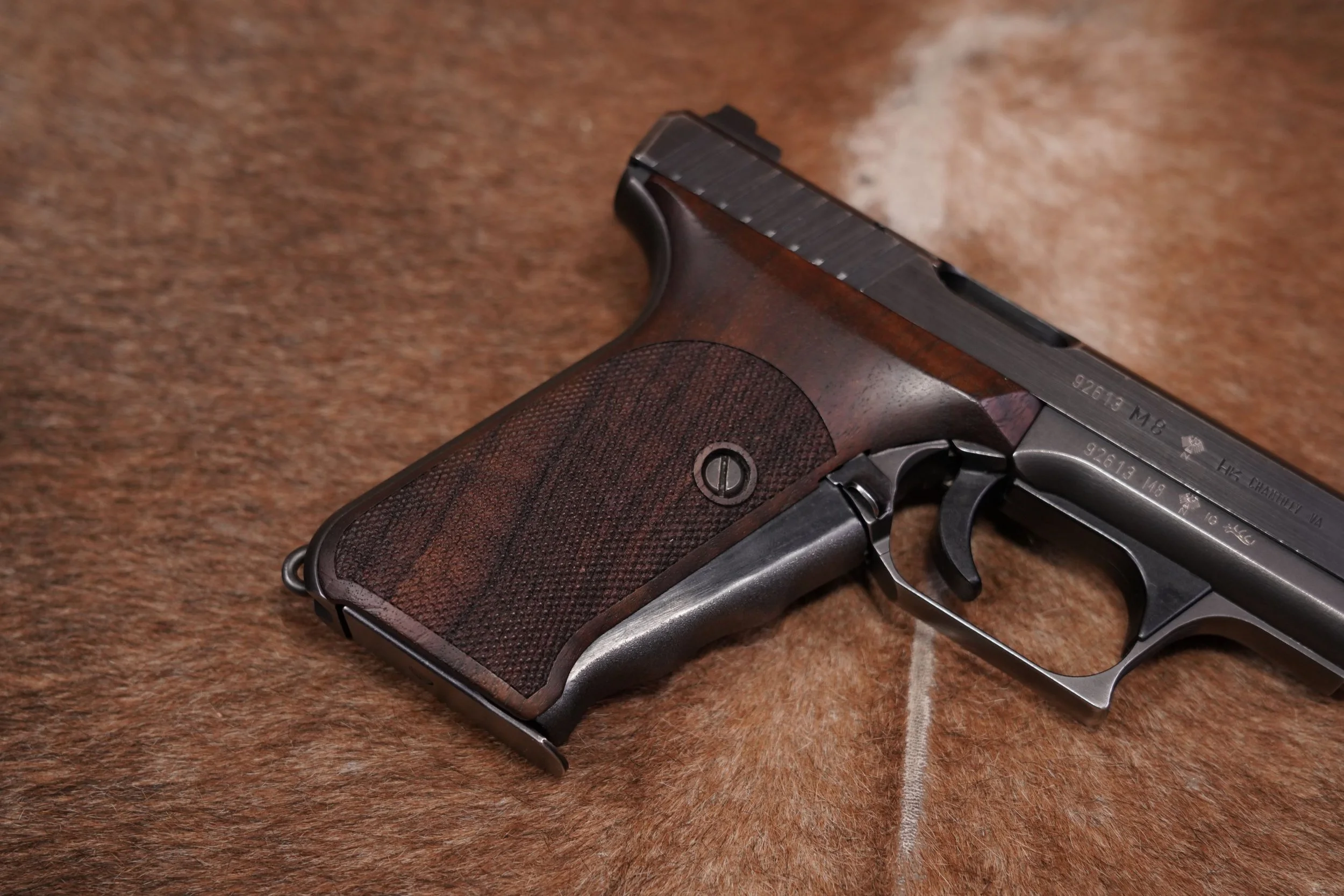 13 Heckler & Koch H&K Model P7M8 P7-M8 9mm 4%22 Semi-Auto Pistol, 1986.JPG