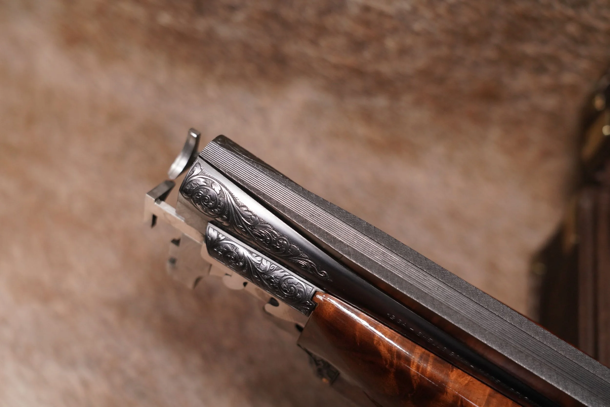41 Browning Superposed Midas Grade Broadway Trap 12 Ga. 32%22 Over Under Shotgun, C&R.JPG