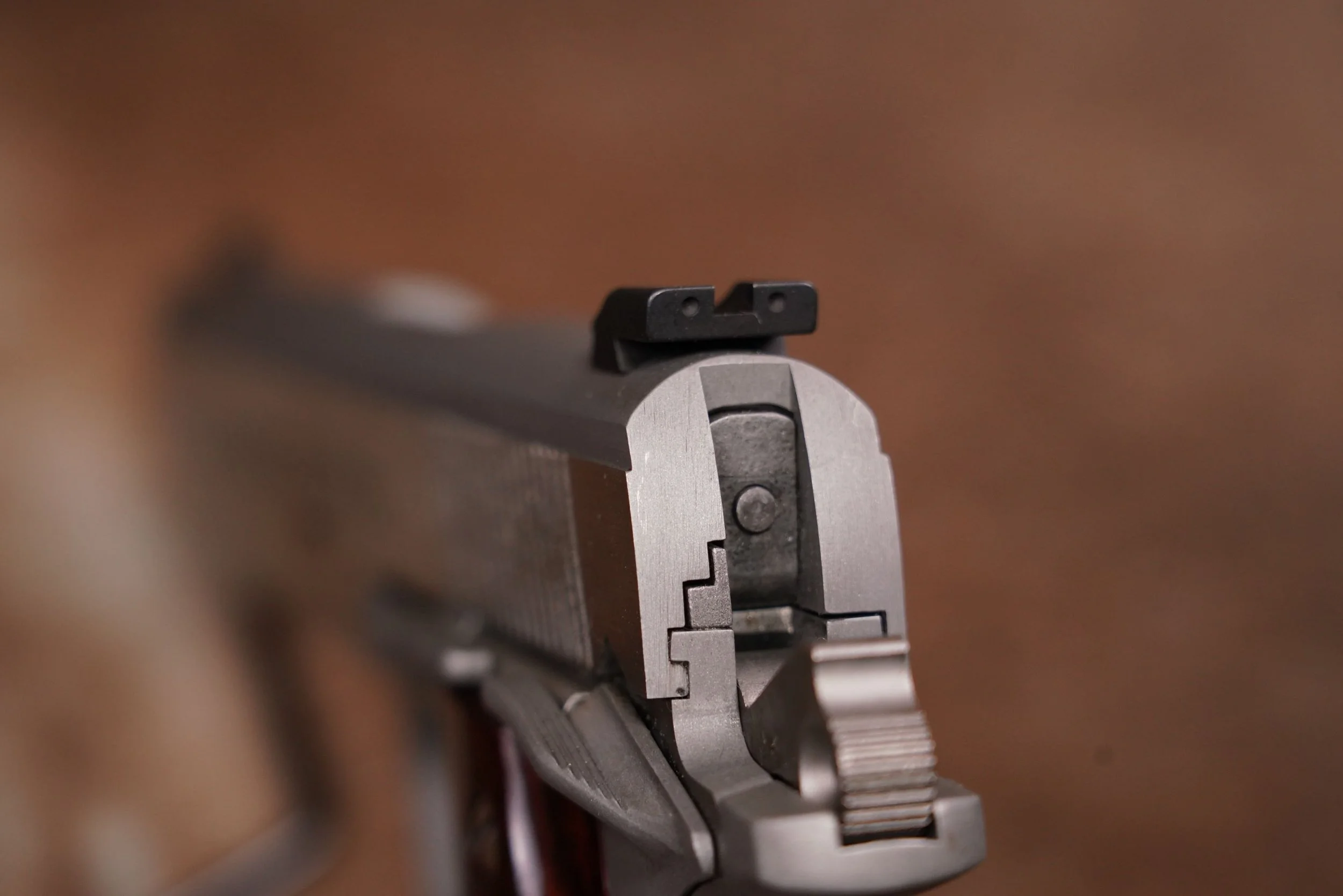 18 Coonan Arms Inc Model B .357 Magnum 5%22 Stainless Semi-Auto Pistol like 1911.JPG