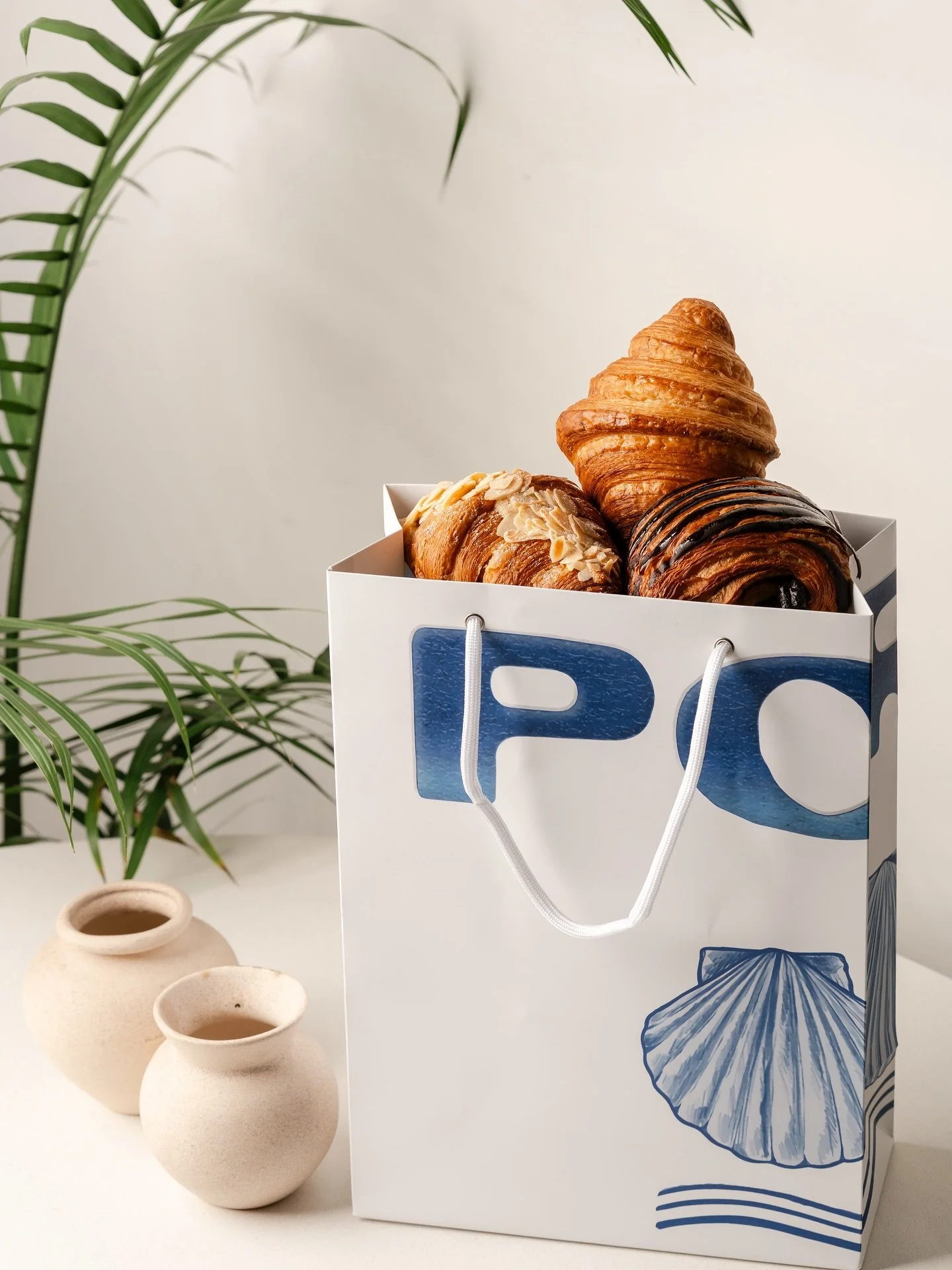 say please, @porfacoffee 🥐☕️