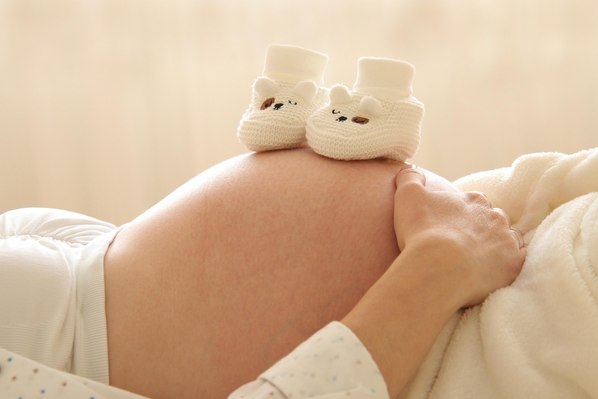 Chiropractic Adjustment During Pregnancy - The Real Benefits