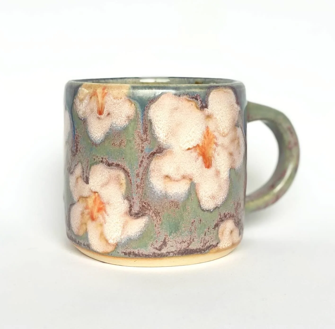 Remember this mug? It&rsquo;s a favorite&mdash; definitely some kiln/glaze magic that I may never be able to recreate. I&rsquo;ll be shipping it off to @saltstoneceramics today to participate in Mug Madness 2026!! This is a march madness esque tourna