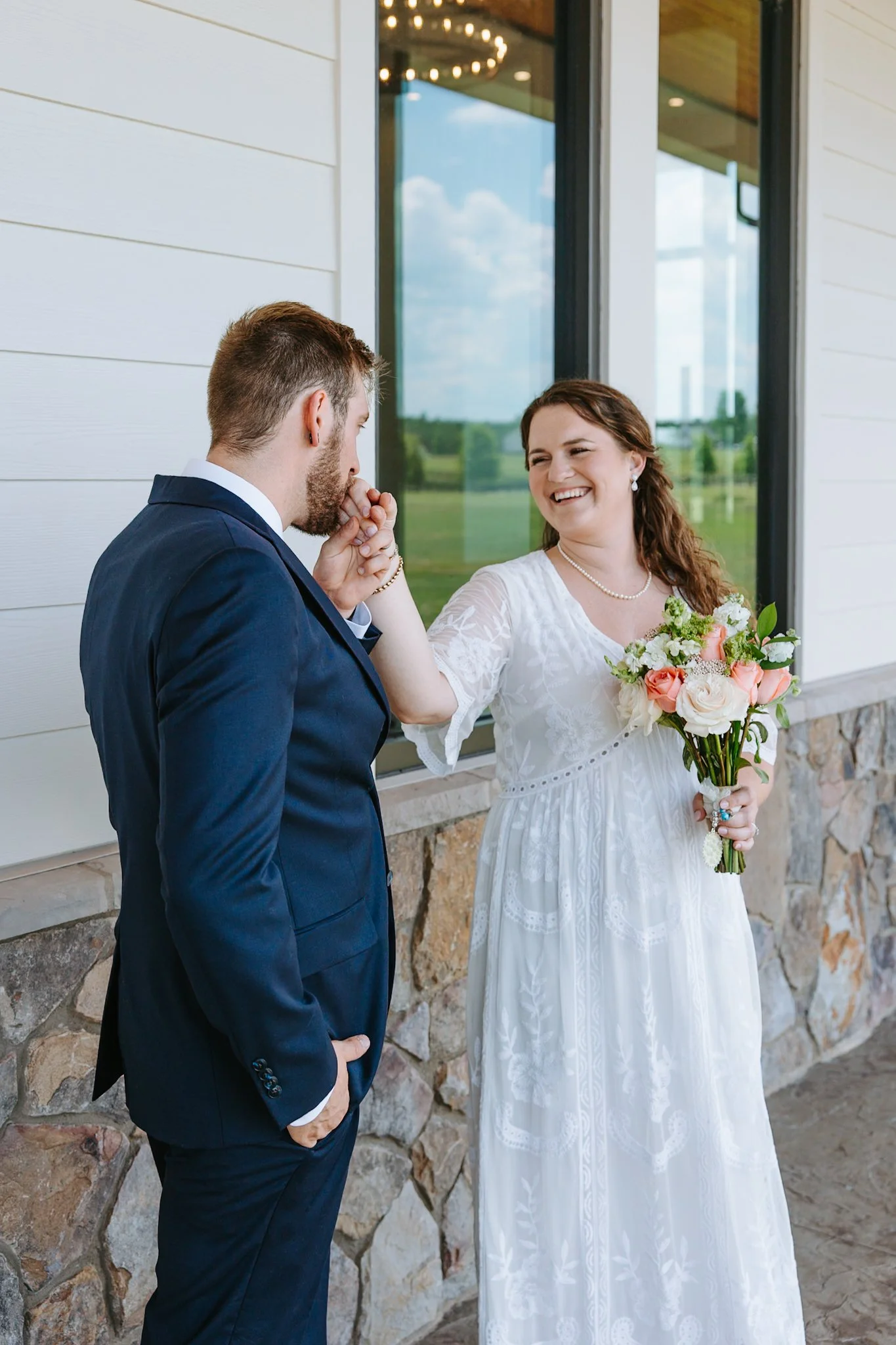 Elopements & Micro Weddings