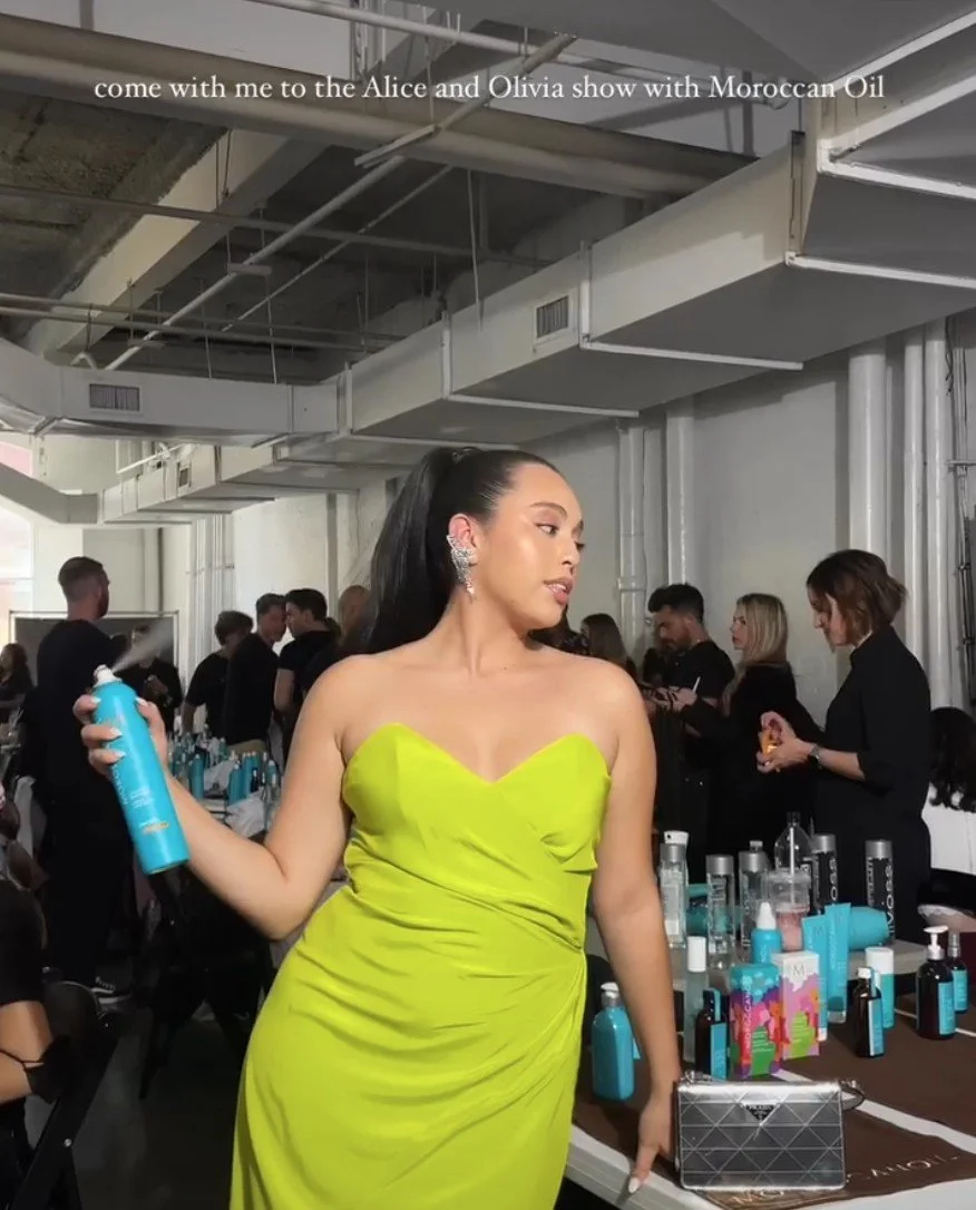 Sarita Moroccanoil Thumb 3.jpg
