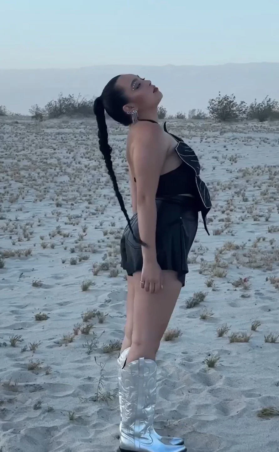 Sarita Coachella Thumb 3.jpg