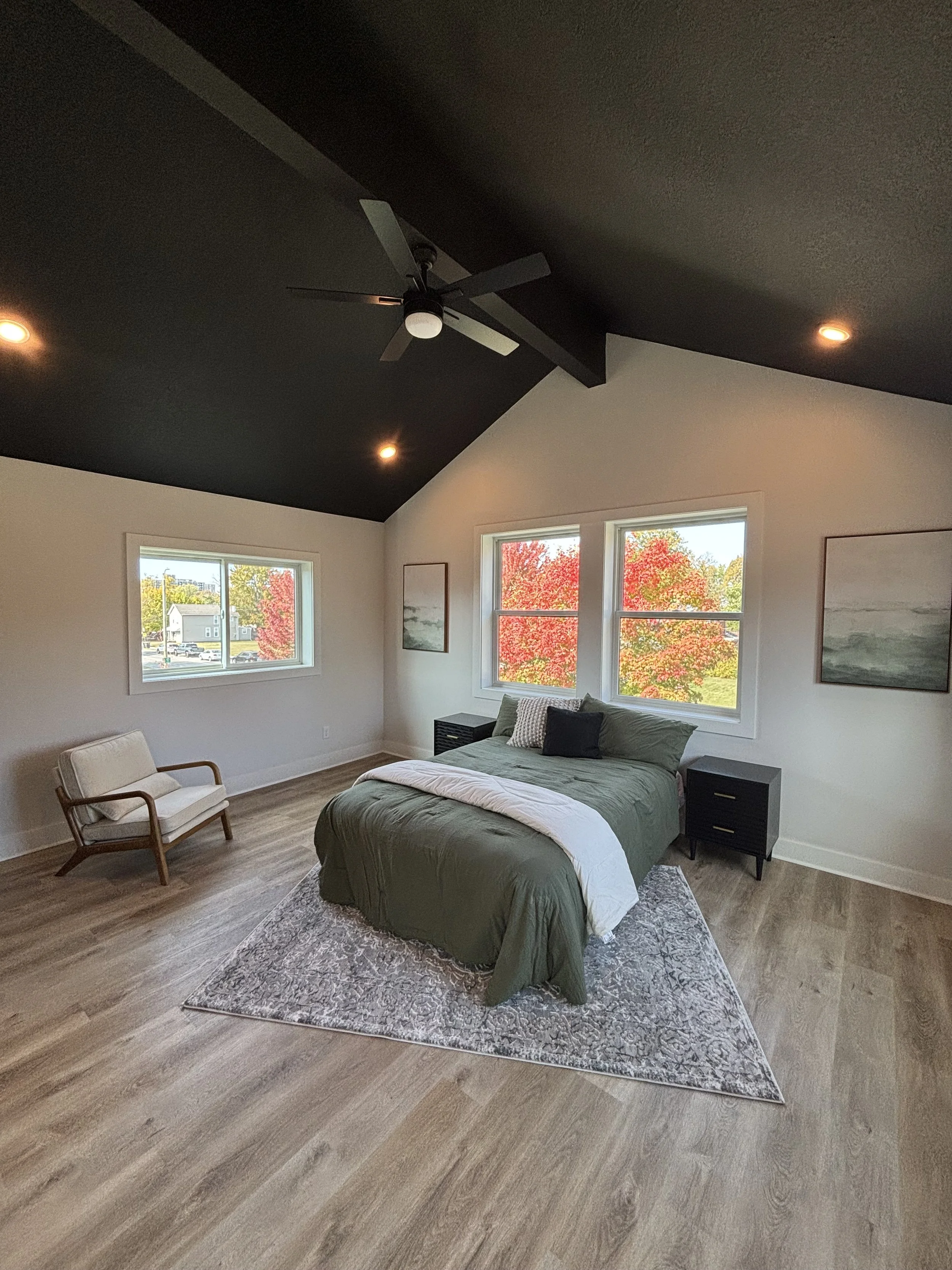 Cochrane Bedroom.jpg