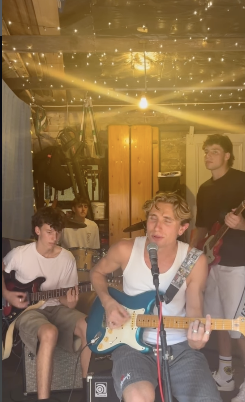 THE HASTINGS // SECOND GUESS // FEIGN // INDUSTRY PLANT // FLANNELETTE SUNROOM // CAMERON LOVE