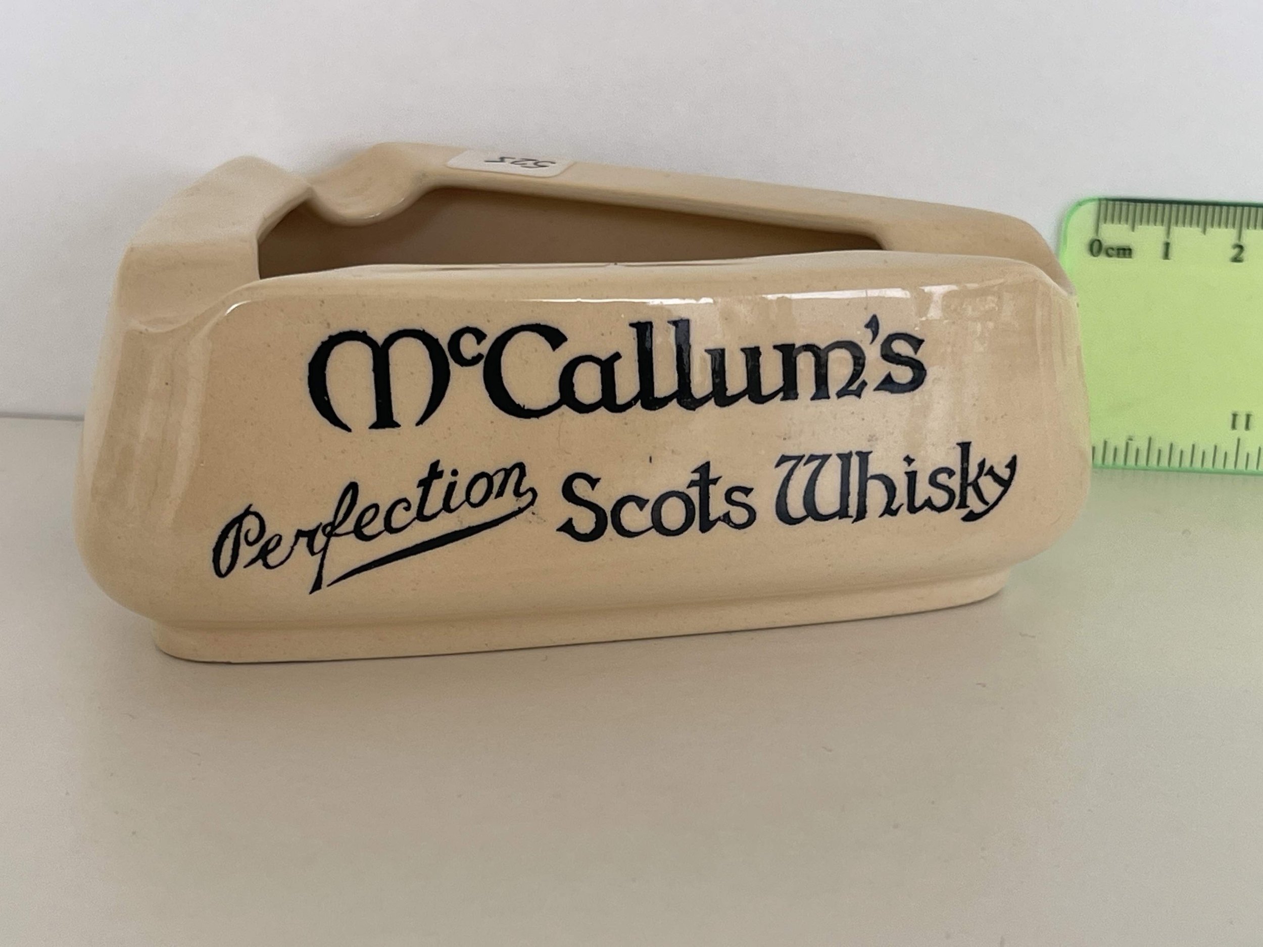 McCallums Ashtray Doulton 1 .jpg