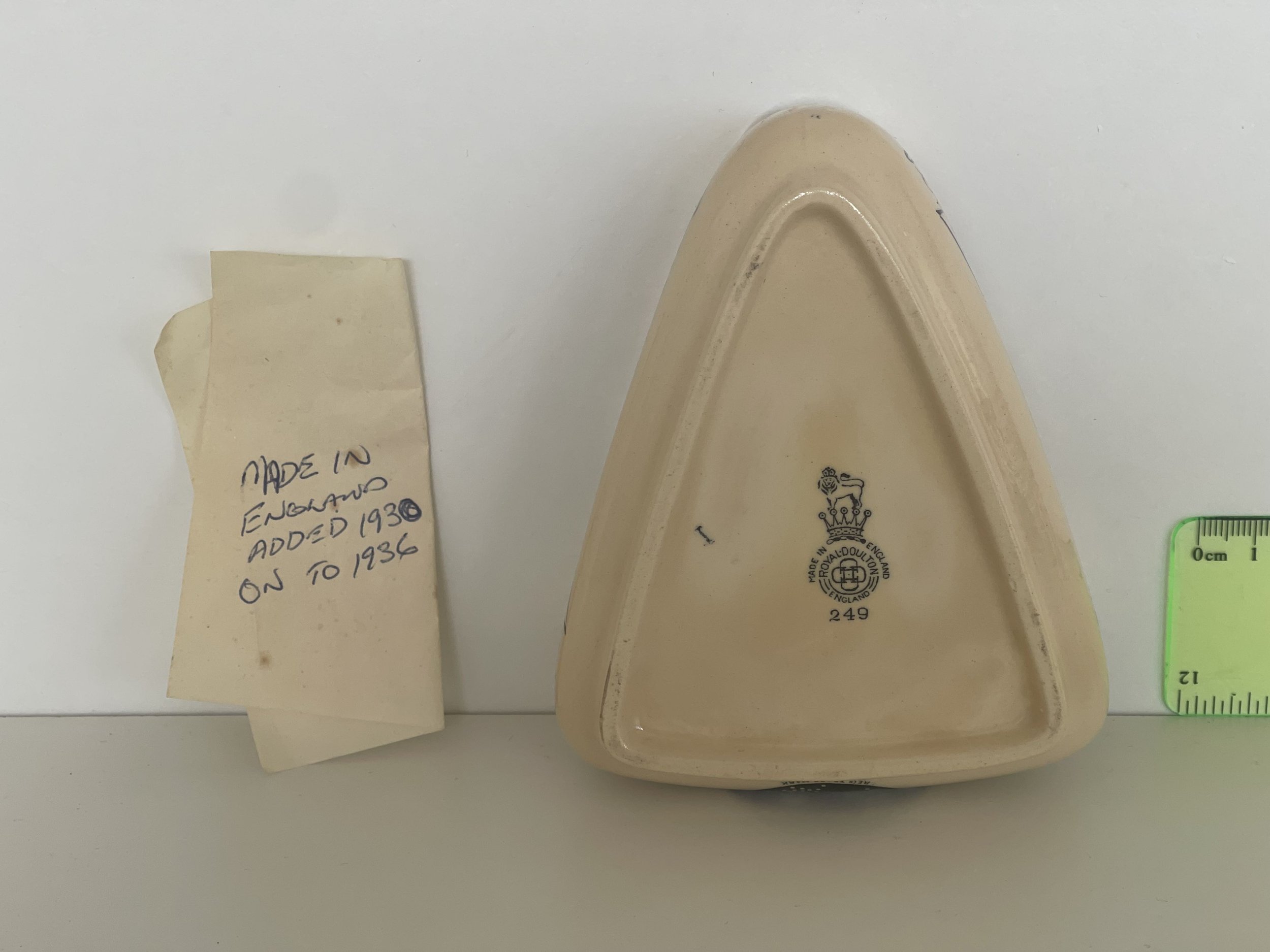 McCallums Ashtray 3 .jpg