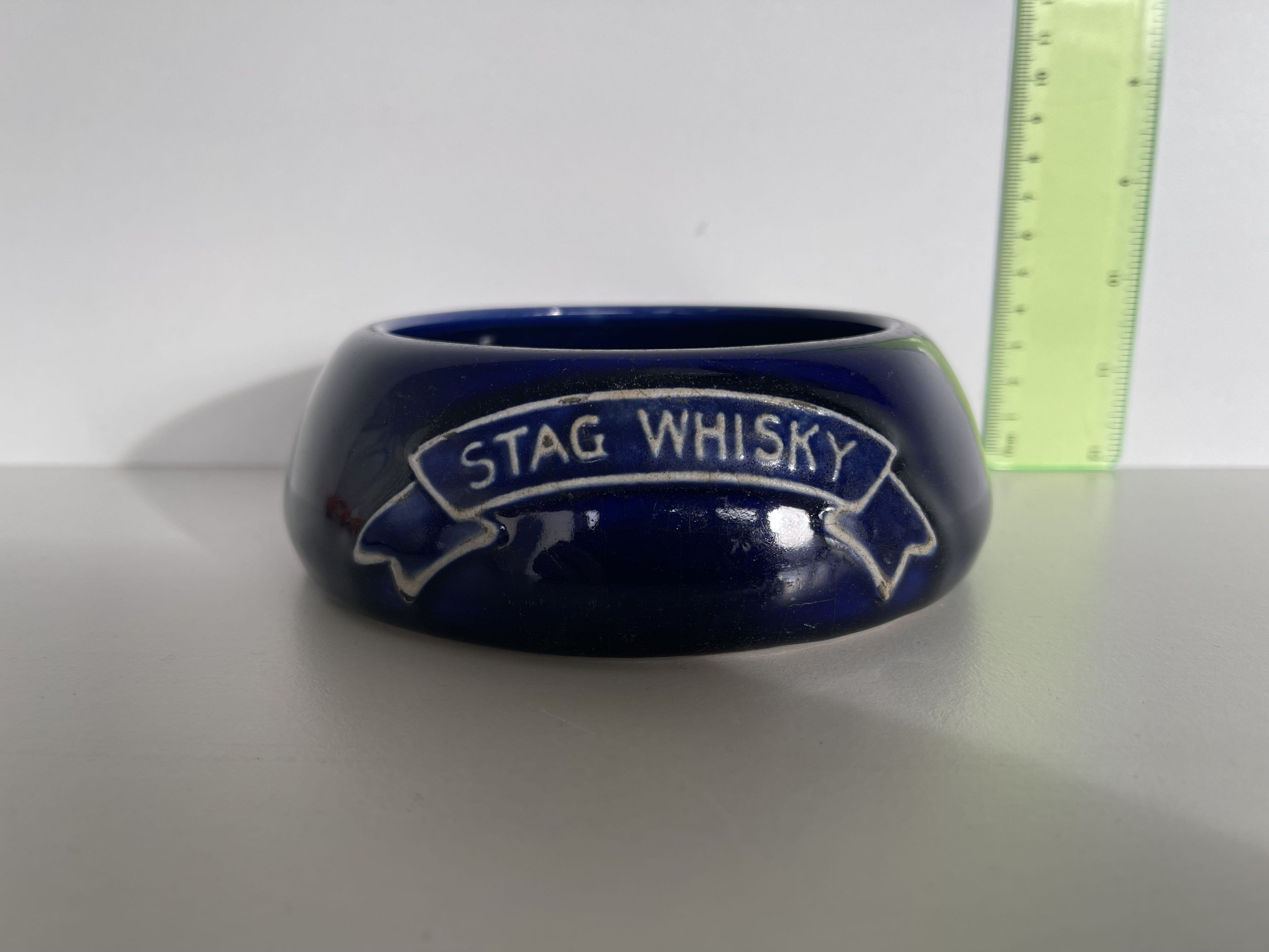 Staggs Whiskey & Gin 544 1 .jpg
