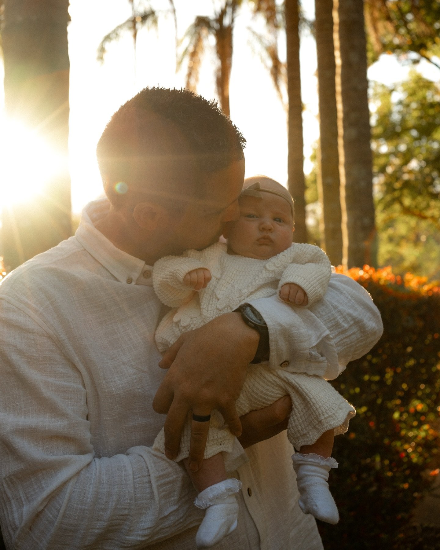 The sweetest days 🕊️ So hard to pick my favourites from this family&rsquo;s gallery so you will be seeing them pop up on my grid again but seriously, you guys, such a beautiful complete fam 😍😍