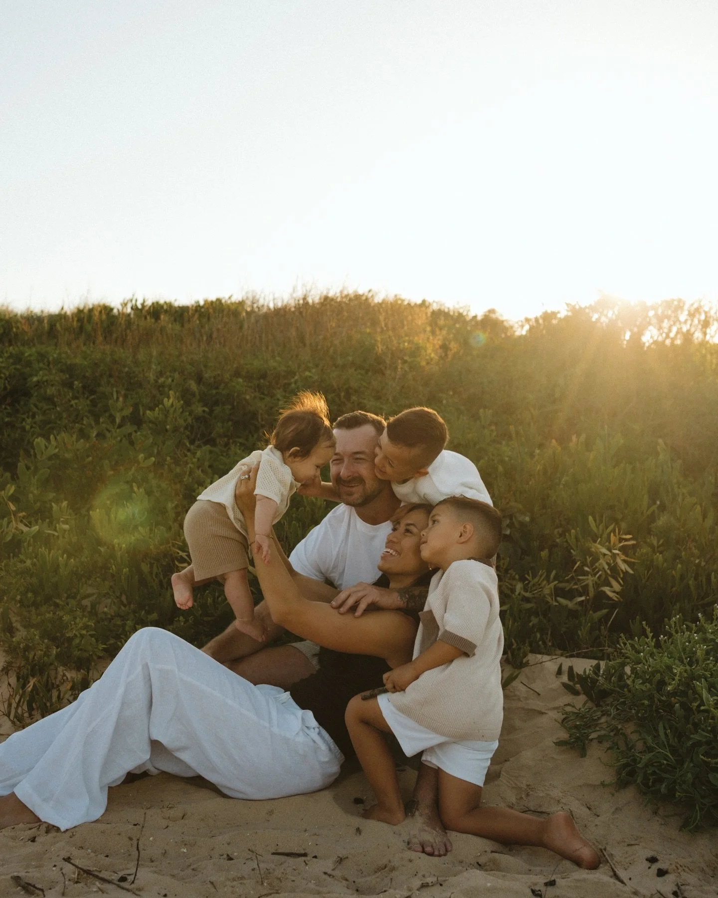 Third time capturing this boy mama 🔥 Because third time around, you truly understand just how quickly this chapter will pass.

Anyone can take a photo these days - my approach is to capture the feeling, in an artistic way. The kind that takes you st