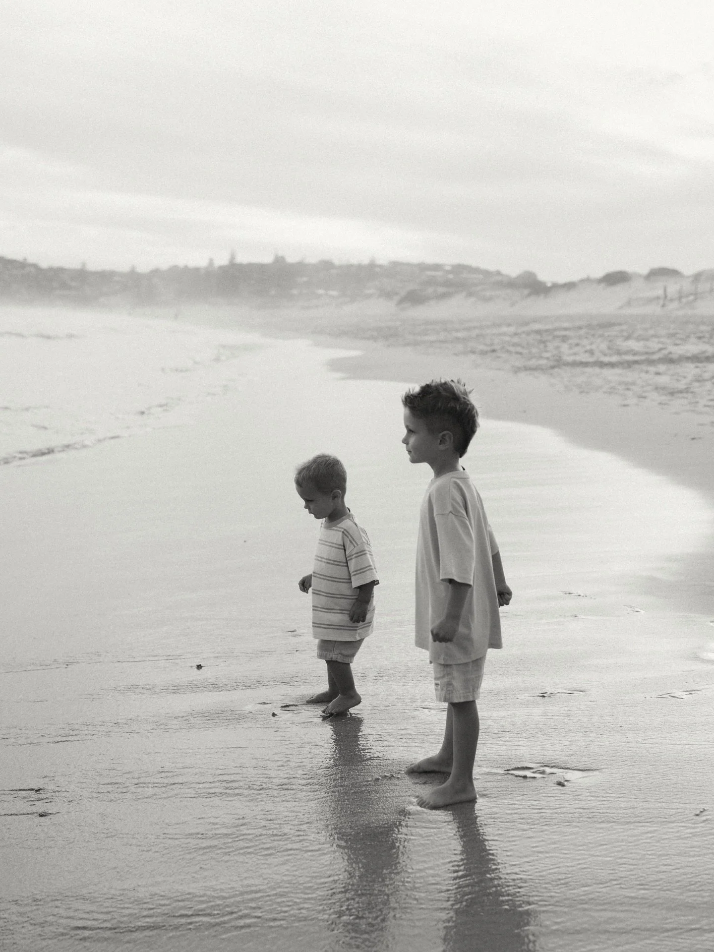 Got in front of the lens this time. I&rsquo;ve got very few photos of this pregnancy because third baby vibes are in full swing, so to have @angelajoshphotography pause this season for us is so special. Thank you for capturing us so perfectly &amp; r