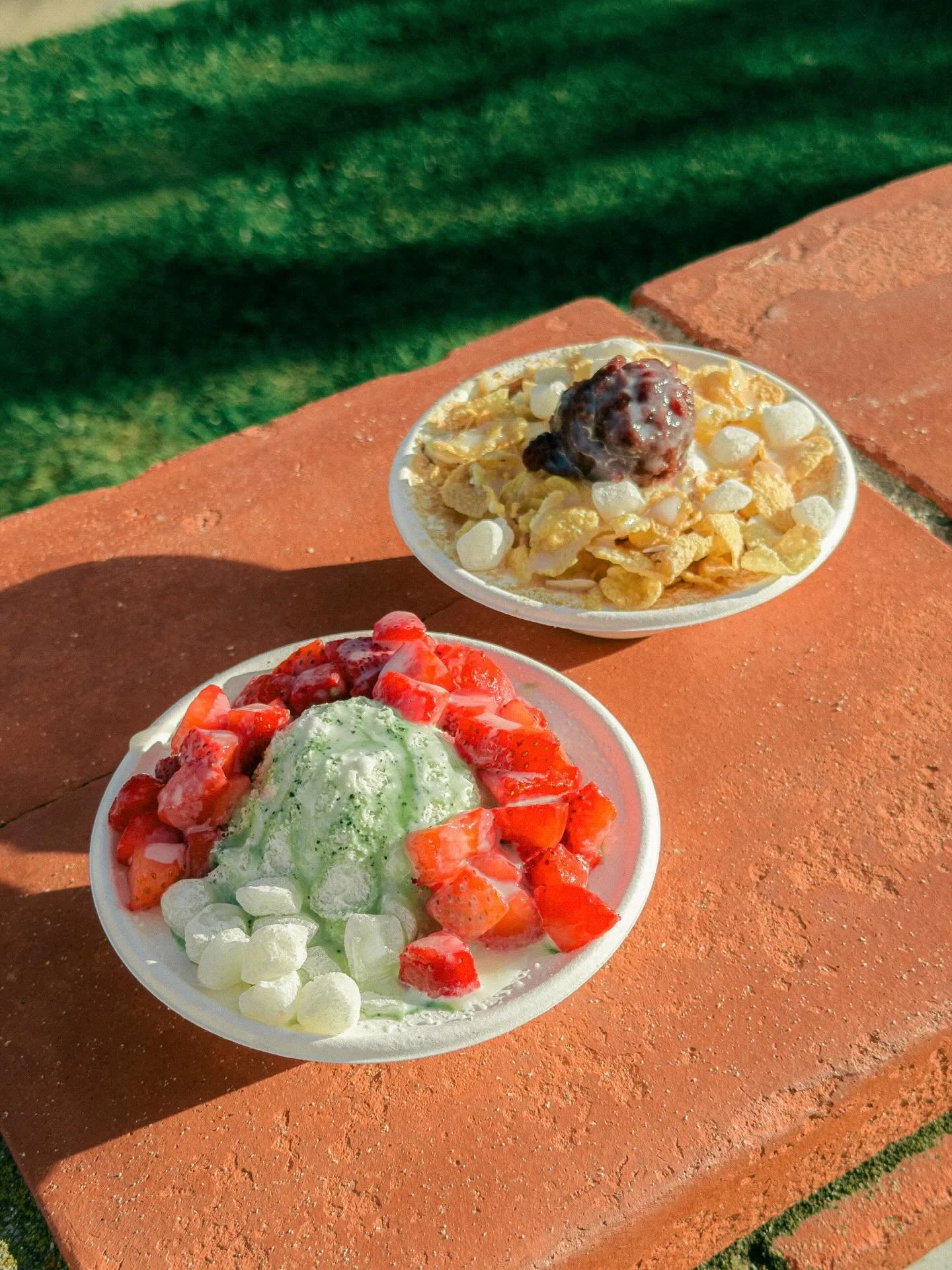 bingsu by the beach - name a better combo ✨

thank you so much for having us ❤️ @beherelater @sohappitogether @sohappitogether_pae @adamsonhousewedding 
#bingsu #foodaesthetic #summervibes