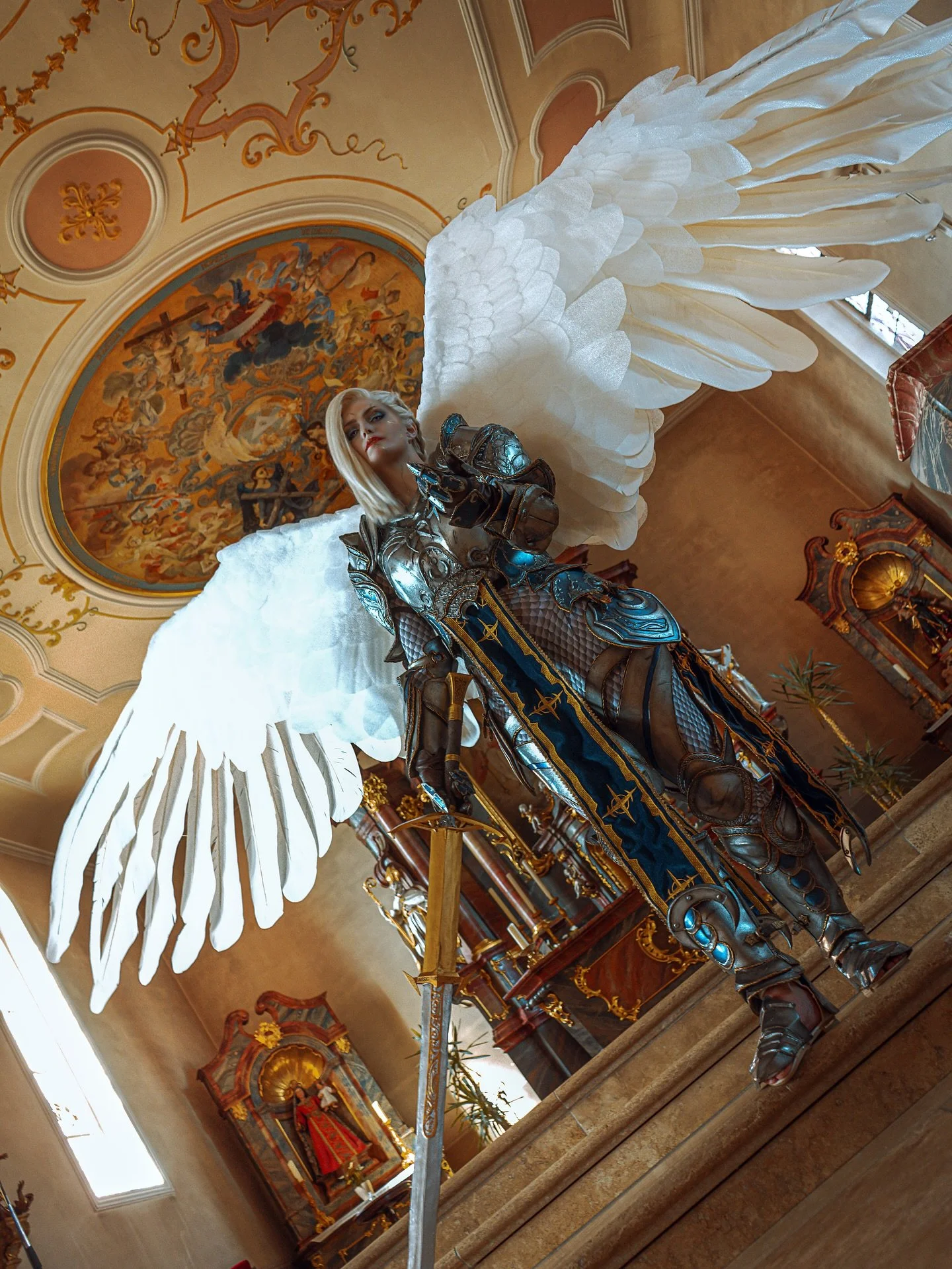 JOIN THE CULT 🤣🙏🏻
📸&edit: @wyldheart.studio
Aylin: @solaria3 
Permission for shooting in the church was granted
Baldur’s Gate 3 by @larianstudios
Foam by @foamlord.de
Gold Embroidery by traumfalke
3Dprints done by @jennlexprints
Base