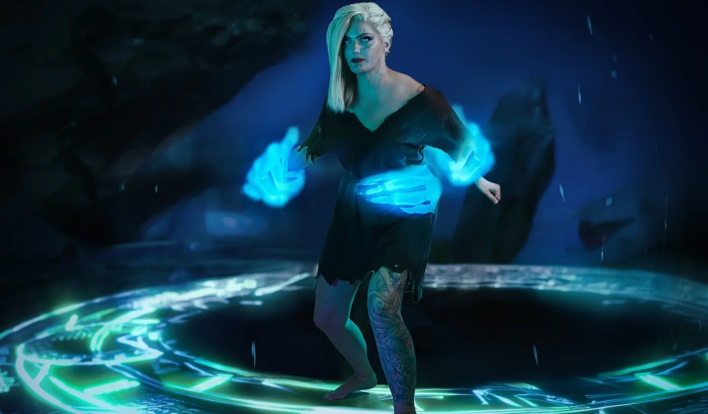 „The Nightsong is no more“ - swipe for Transformation
It‘s been a while since i made composites but i am glad with the outcome🫶 what you think? 
📸&edit: @wyldheart.studio
Aylin: @solaria3 
Permission for shooting in the churc