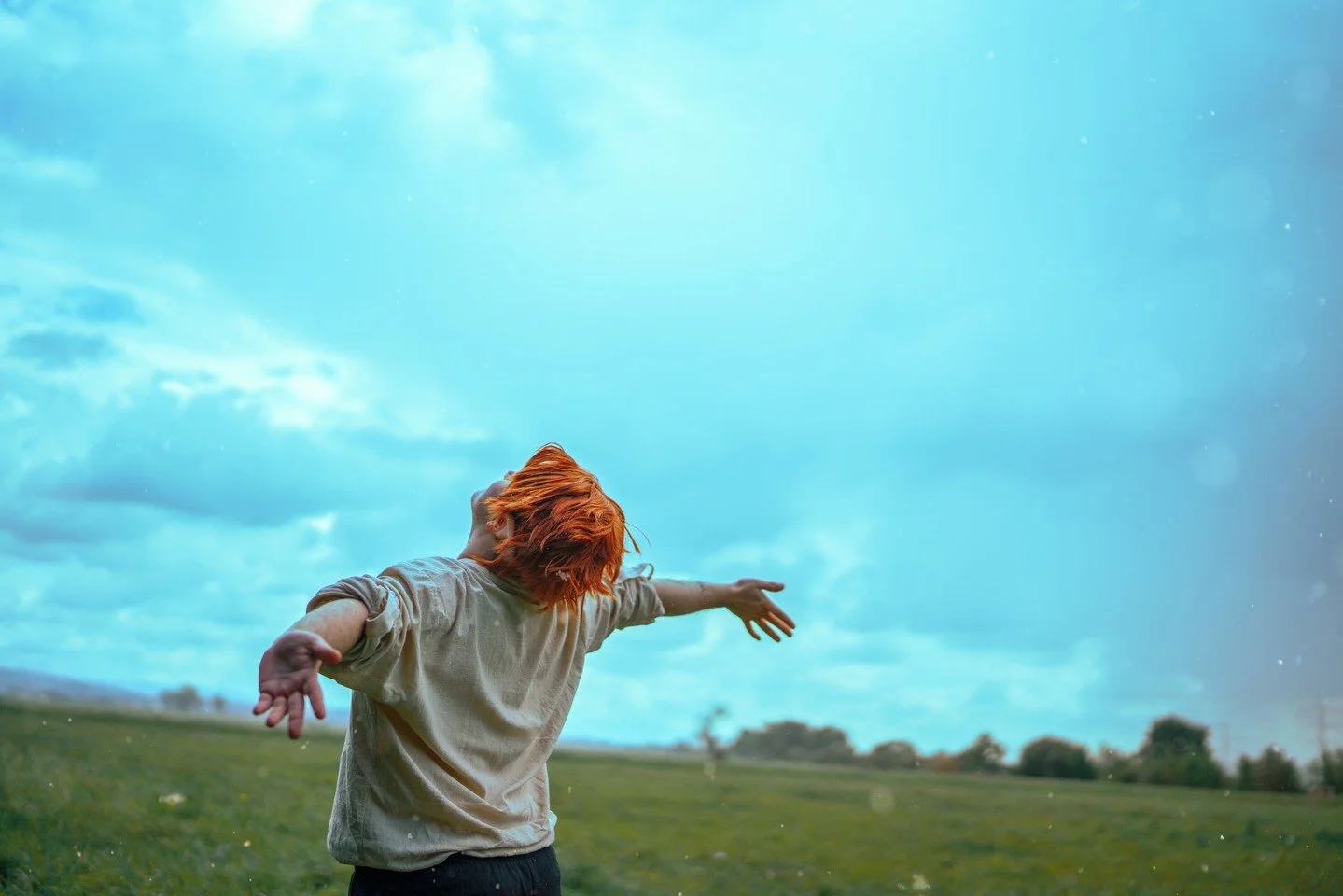 There are so many wonders in Ananthara I want to show you. The Nature, the Cultures and especially the magic! 

Thanks to these people, for helping me bringing part of this magic alive
📸 @dean_recklies_fantasy 
Wig by @bakaneki_price 
OC Wyld from @