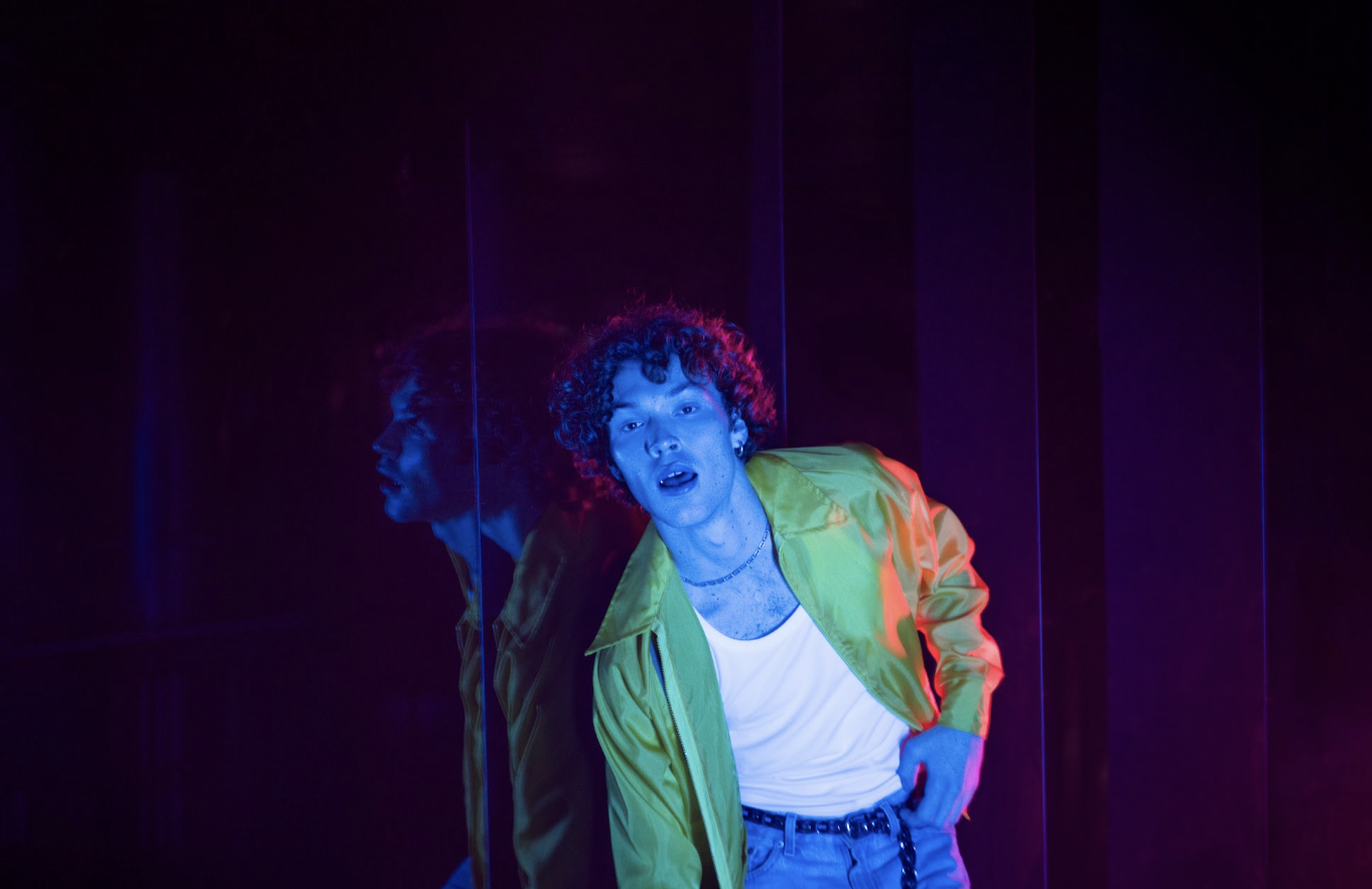 CRUISE | FRUIT BOX THEATRE