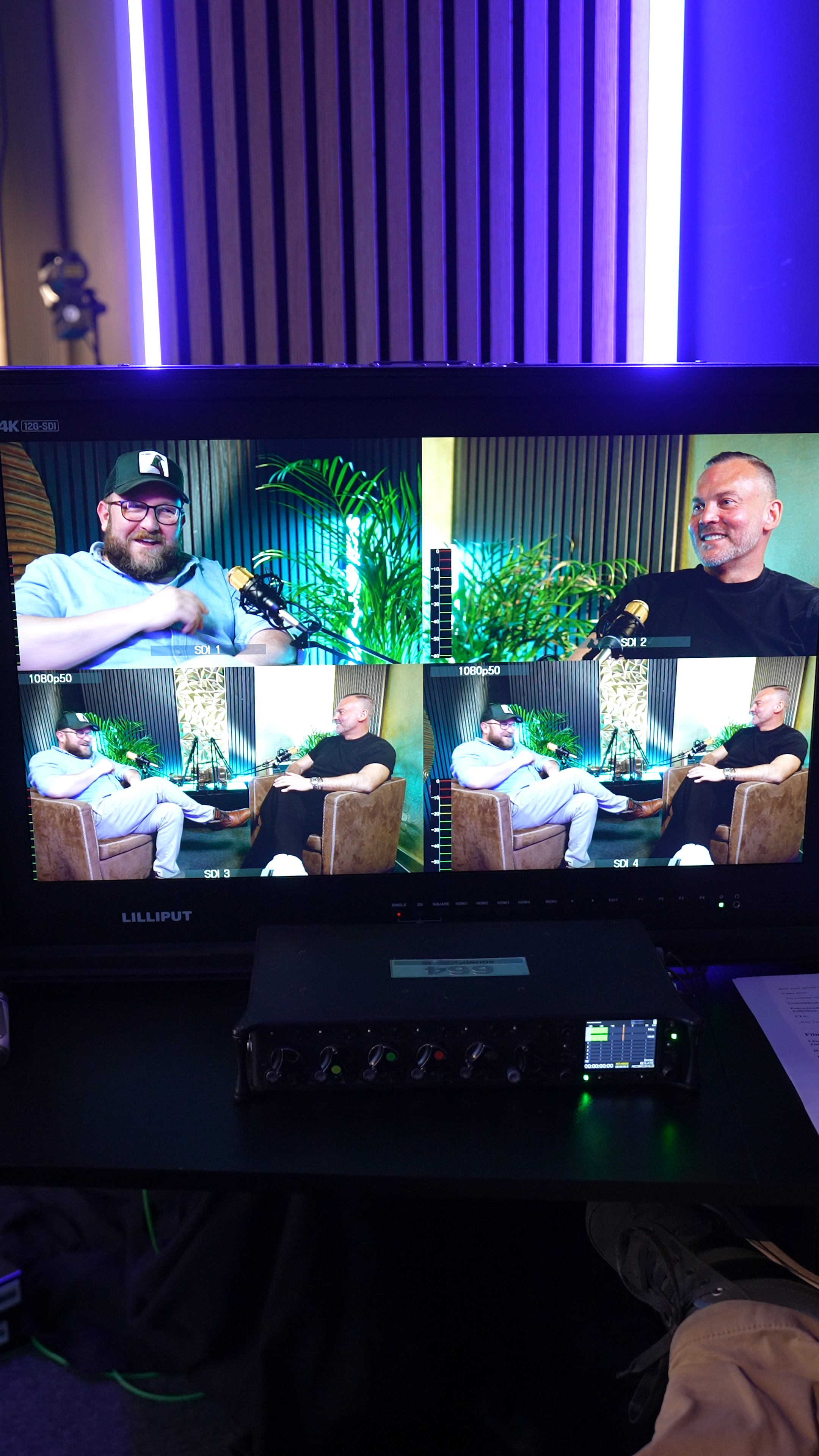Podcast Studio Regie Grown Up Brothers