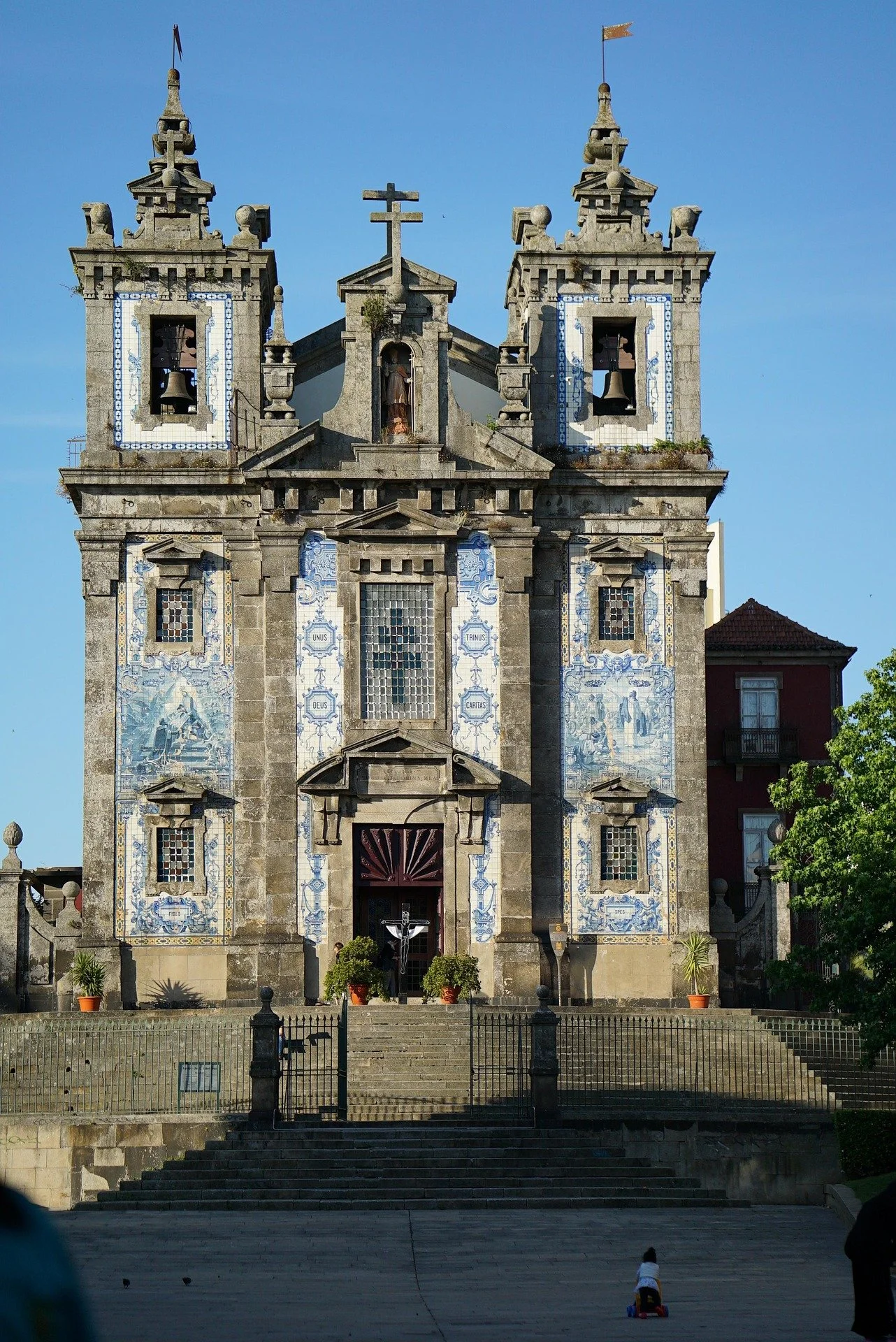 porto-2444570_1920.jpg