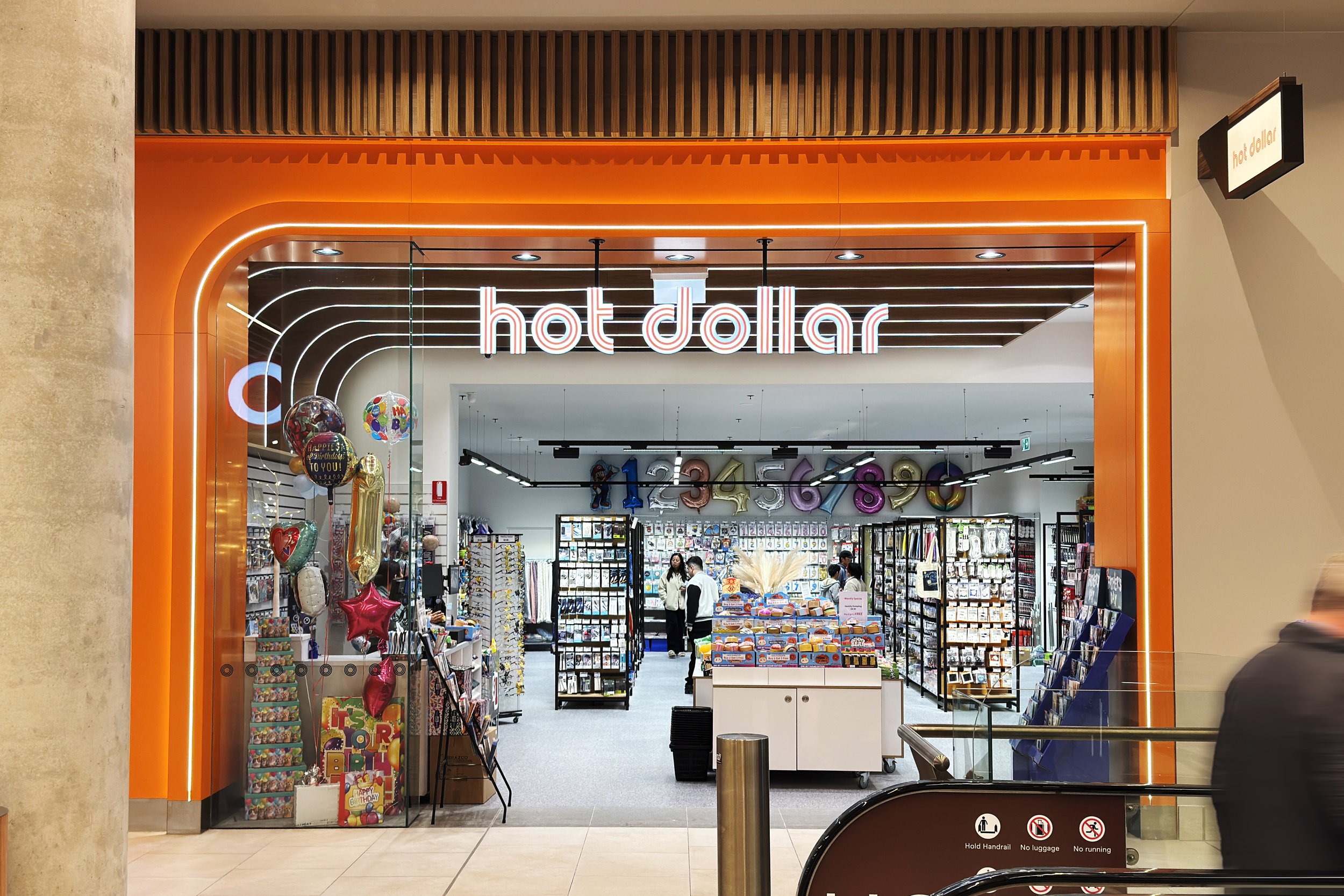 HOT DOLLAR MELROSE CENTRAL
