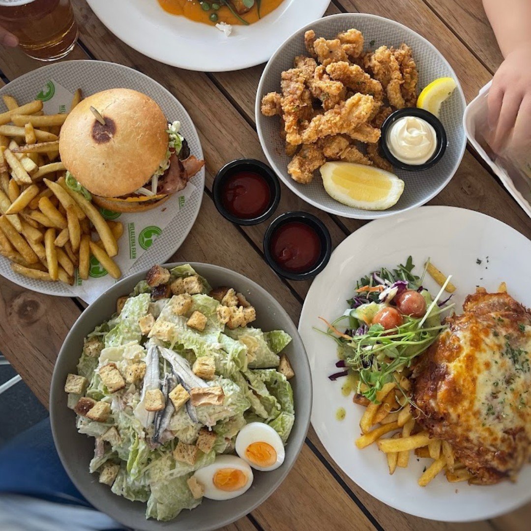 Bring your appetite, your best company and let&rsquo;s feast! 🍔 ✨ 

We're serving up tasty bites and good vibes until late 😉
