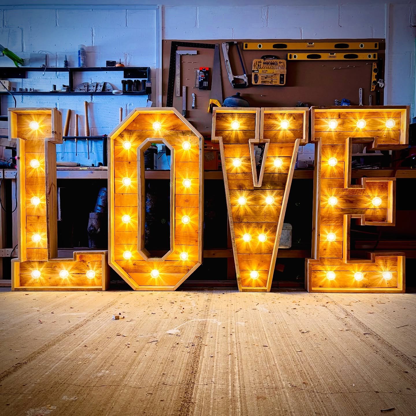 My 4ft Rustic Love Letters are finally finished! 🥰🥰

I love them and will be making more letters soon! 

If you would like to hire these for your event please contact me, they&rsquo;re now available! 

Please share, love, like my page and spread th