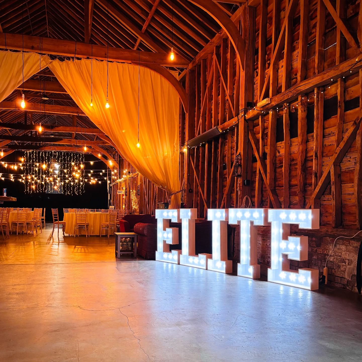 Second event for today is at @childerleyevents for the amazing team at @elite_conveyancing! 

Such a beautiful venue for a corporate event. ❤️ 

Lovely to meet more wonderful customers and new venues! 

If you are having an event and would like sone 