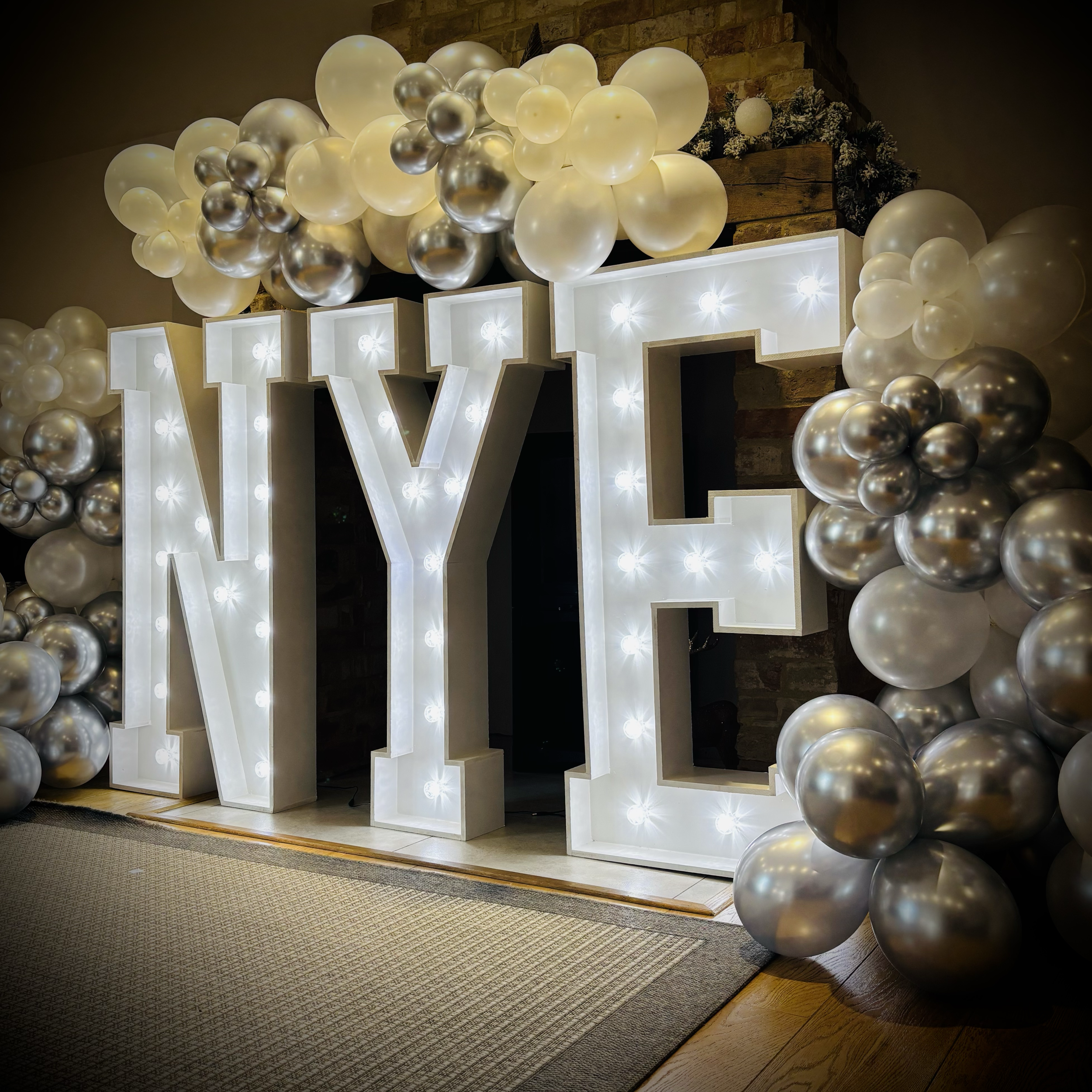 4ft Light Up "NYE" with Balloon Decor for New Years Eve party in Cambridge 