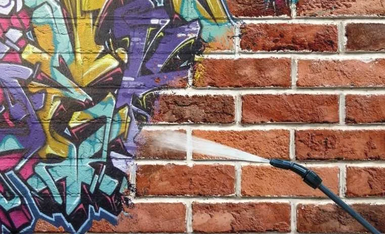 How to Remove Graffiti from Concrete Safely and Effectively&nbsp;