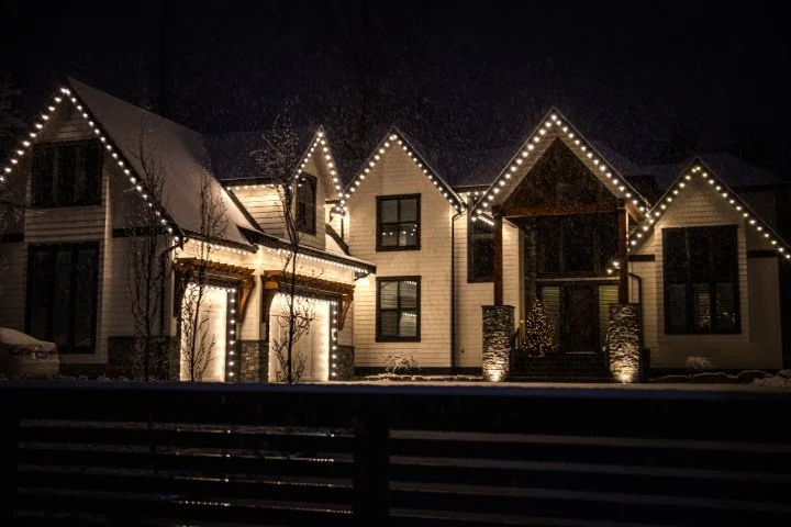 Christmas-Light-Installation-Service-Seattle-WA-5.jpg