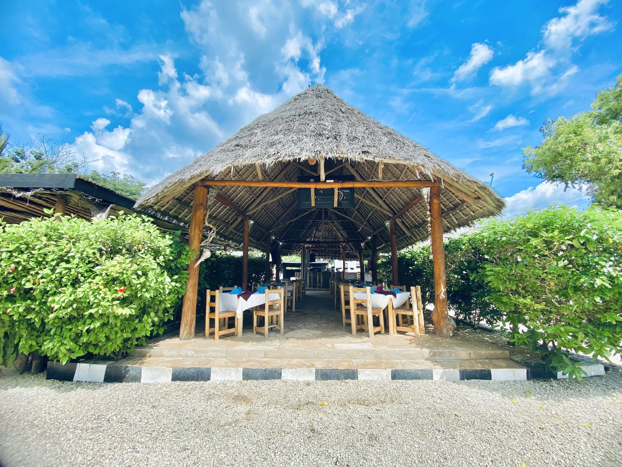 Restaurant.jfif