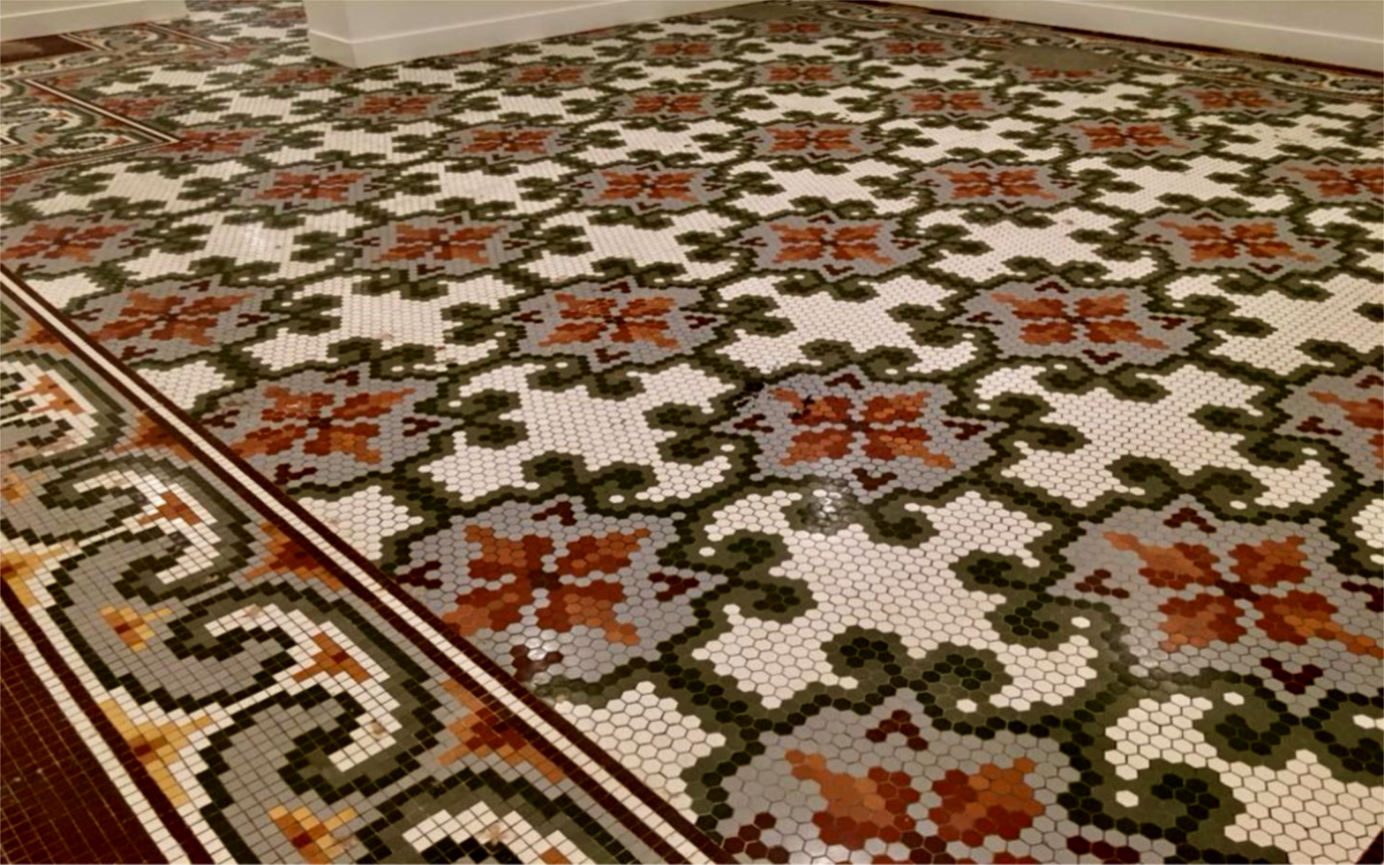 New Yorker Floor Photo 3.png