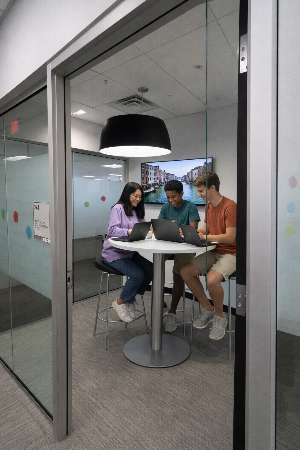 Small Breakout Room_South Wing_First Cut Through_Modified.png