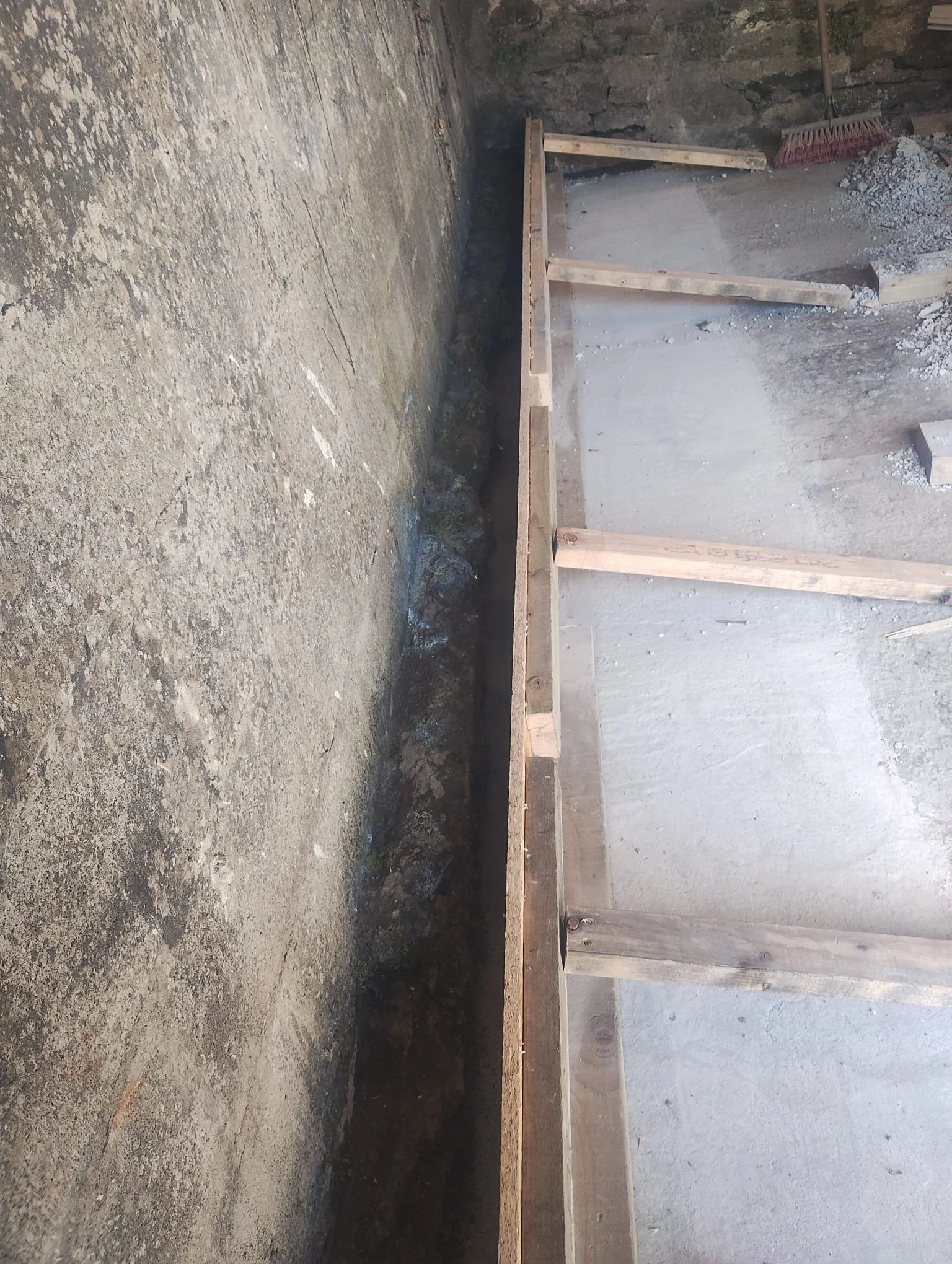 WhatsApp Image 2024-08-18 at 16.01.42 (4).jpeg