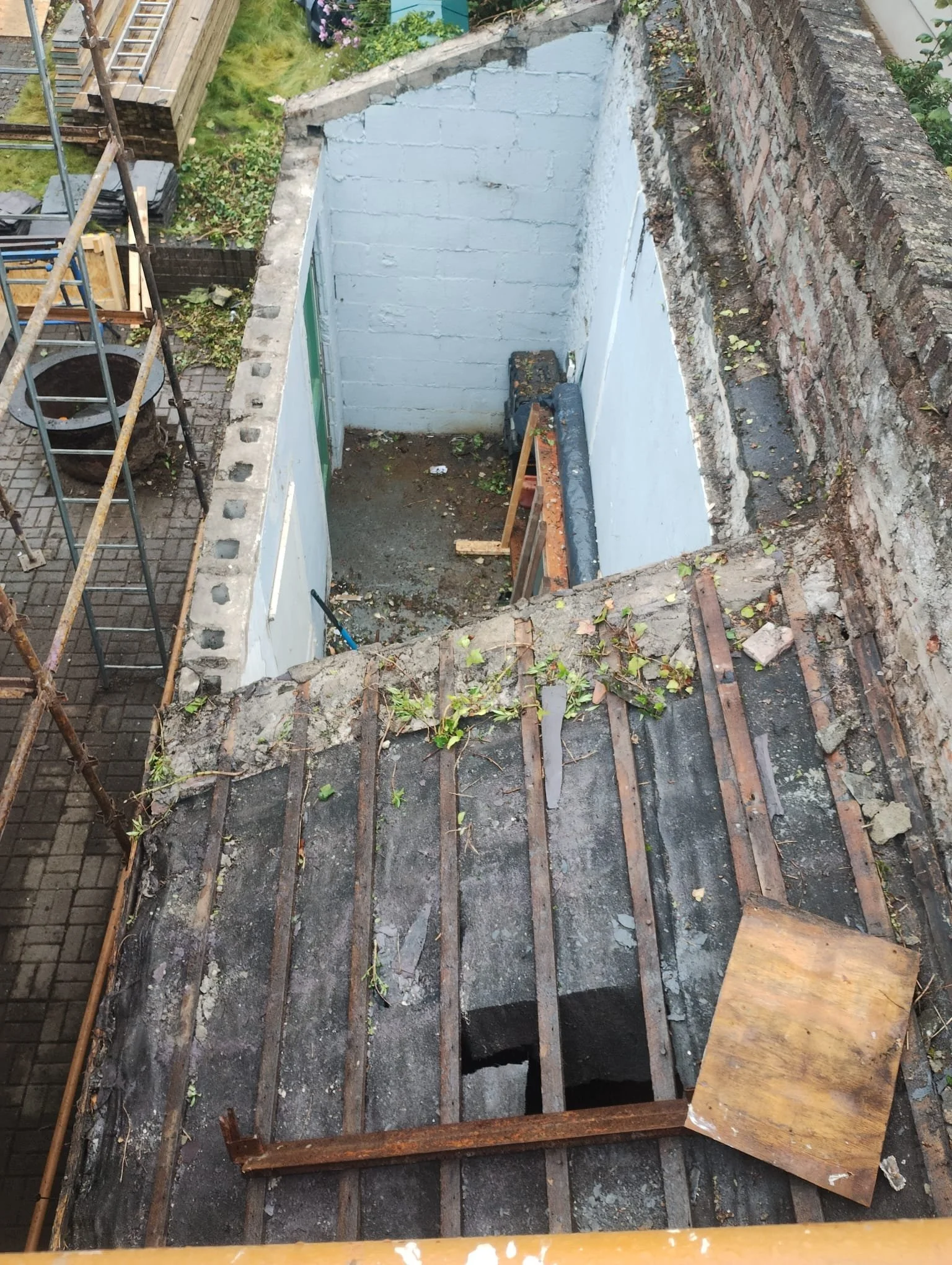 WhatsApp Image 2024-08-18 at 15.11.34 (12).jpeg