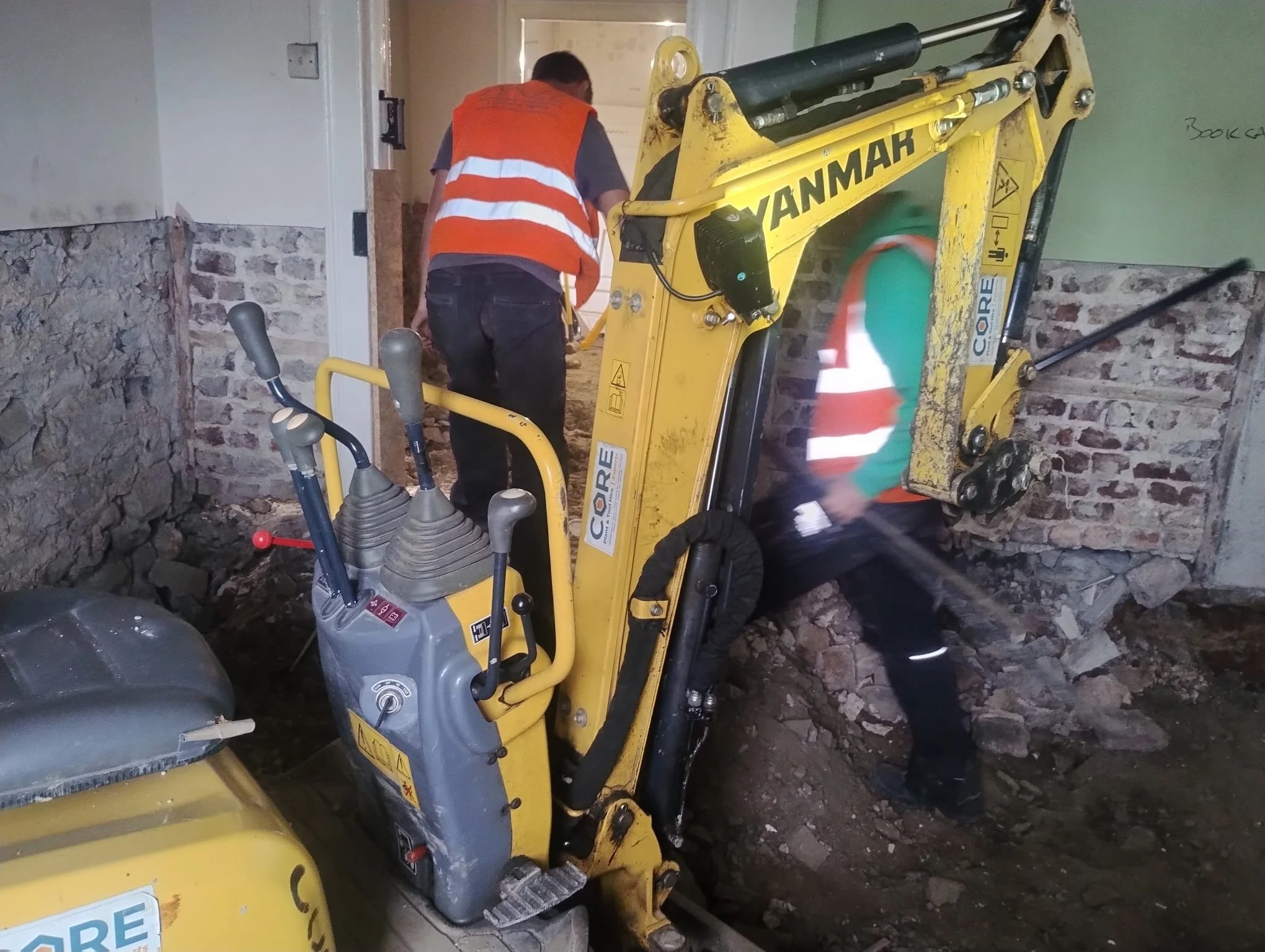 WhatsApp Image 2024-07-25 at 21.05.33 (2).jpeg