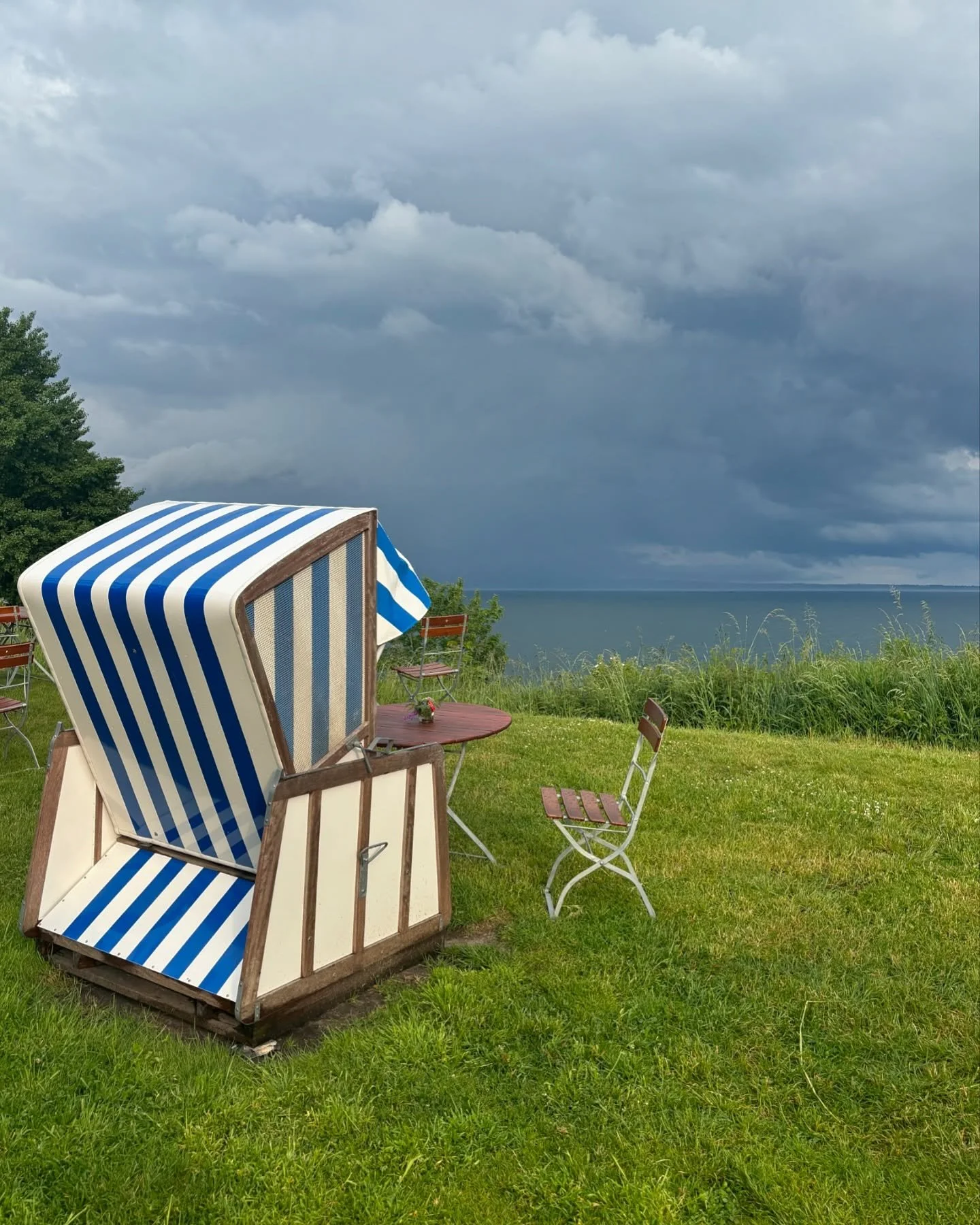 Gestern Abend dieser Anblick🌊🌧️ Und trotz Regenjacke doch so sch&ouml;n☔️❤️
