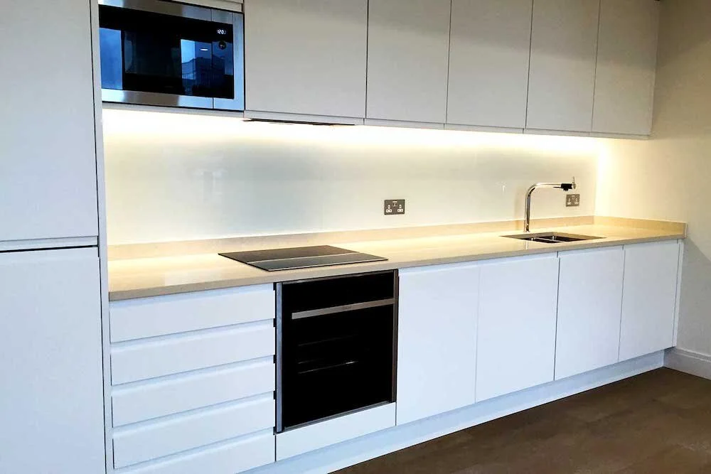 bespoke, splashbacks, white, painted glass, minimalist