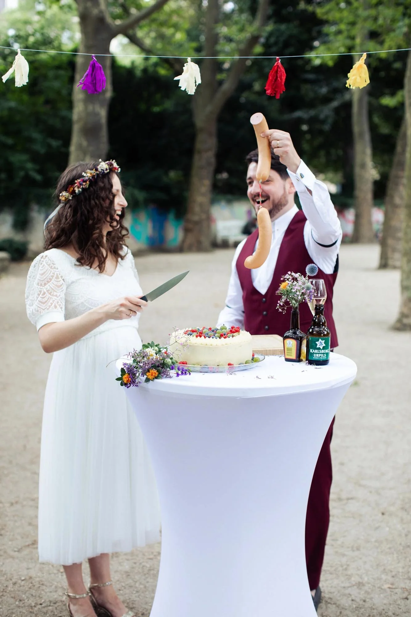 wedding-at-beautiful-parks-Schöneberg-duo-chen-photography18.jpg