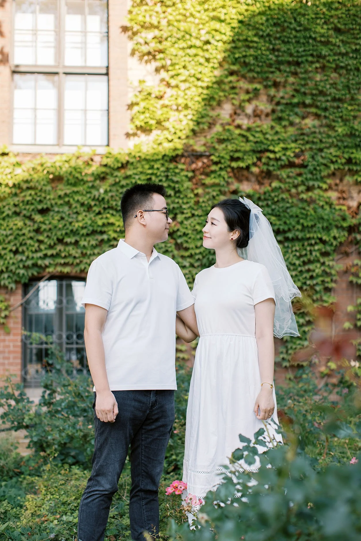 Berlin Photoshoot with a eloping couple at Museum Island by Duo Chen