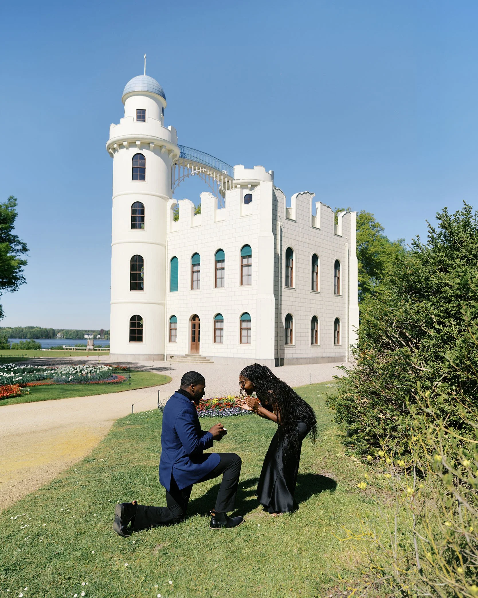 Surprise proposal on Berlin Peacock Island