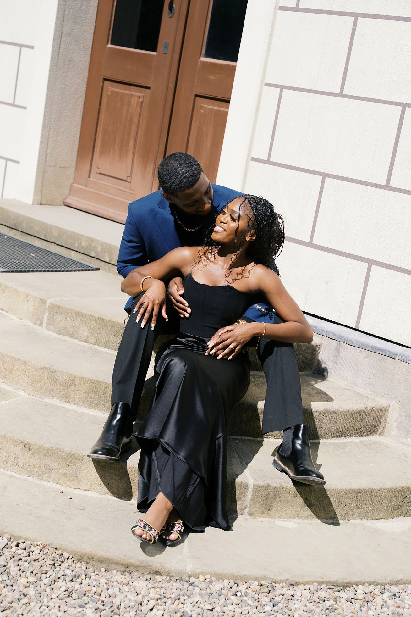 Chic, modern couple portrait in Berlin