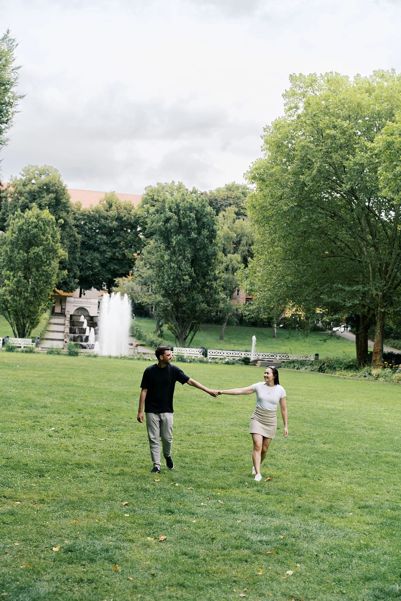 Engagement photography at Körnerpark, Neukolln, one of the best places to propose in berlin