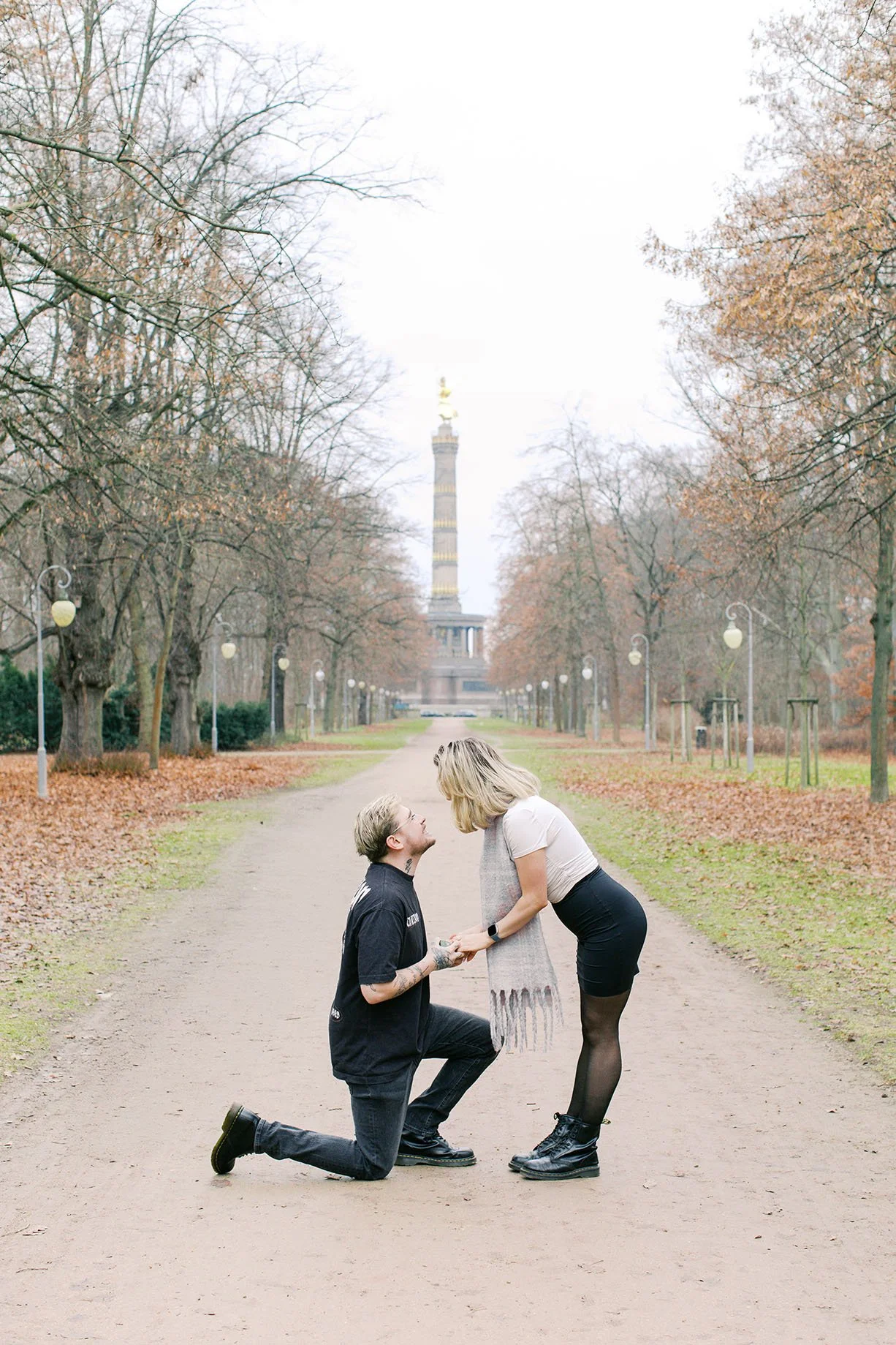 Romantic spot in Berlin for a Berlin proposal at Tiergarten