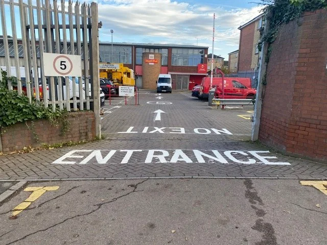 Cricklewood Delivery Office