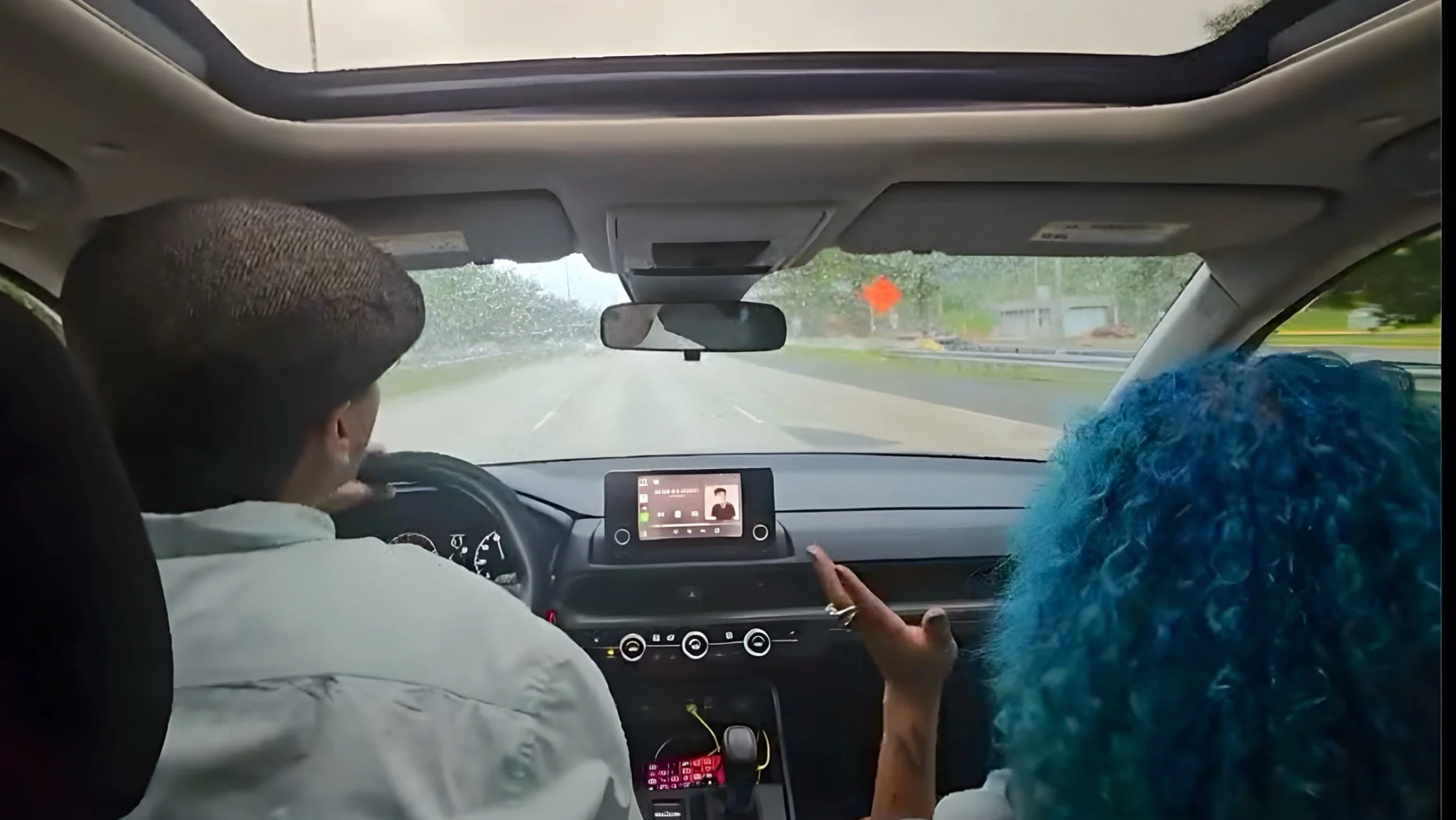 La MiO presenta Por la 52: un viaje musical junto al productor musical Cé Cicada