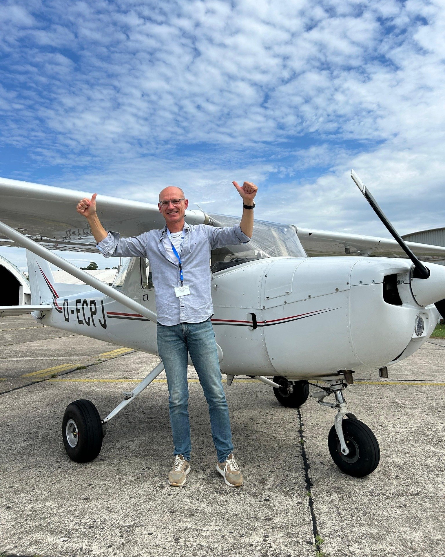 🛫 Solo-Gl&uuml;ckwunsch an Pawel 🎉

Er hat&rsquo;s getan &ndash; ganz allein, ganz oben! 💪 Letzte Woche hatte Pawel seinen ersten Solo absolviert &ndash; ein Moment, der sich in die Pilotenseele brennt.

🌟 G&auml;nsehaut. Stolz. Freiheit. Wer ihn