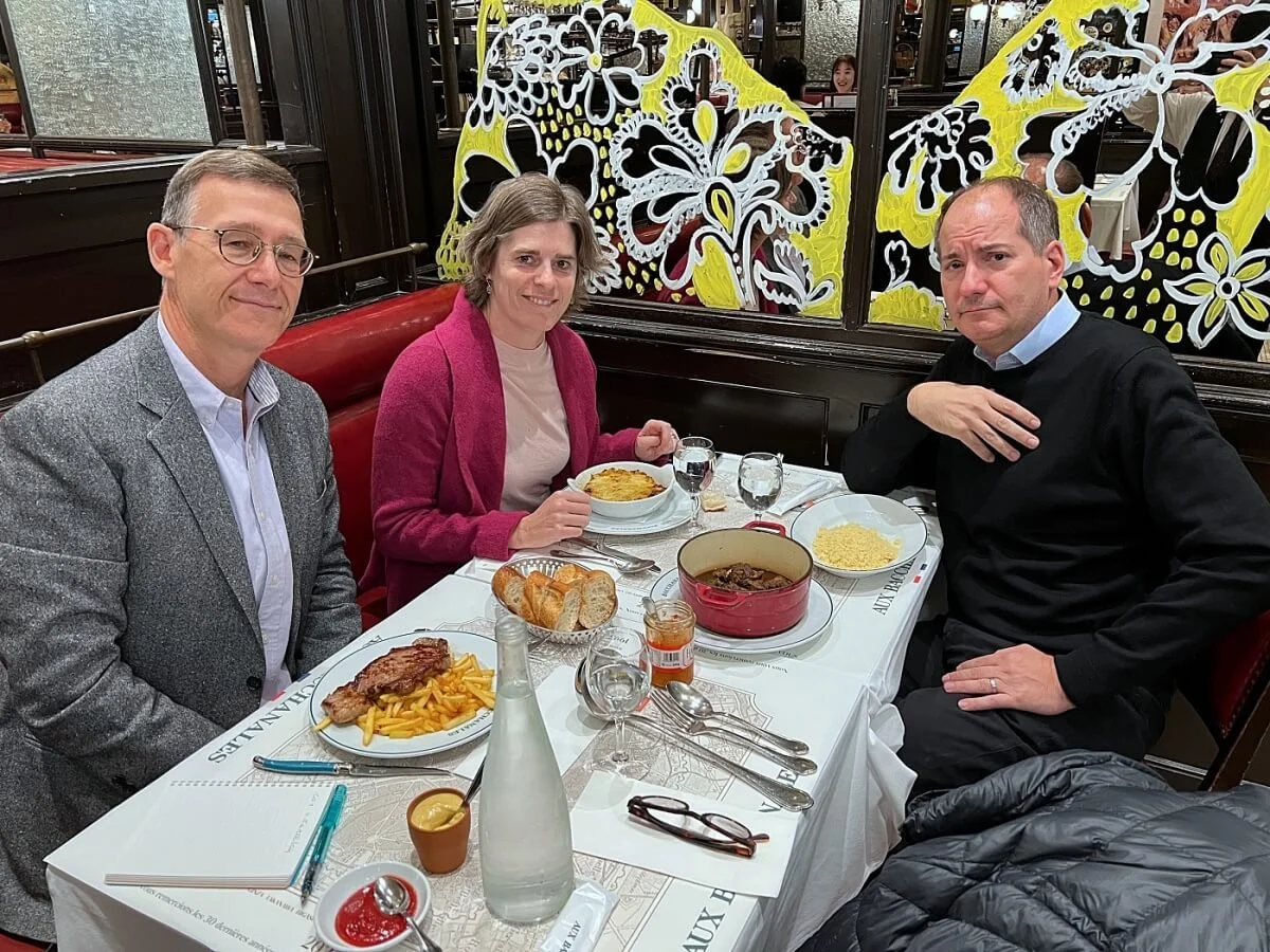 Charlotte Oudin of Barilla and I meeting the great Paul Kraft, former CM of Haribo. The meal, at Aux Bacchanales Kojimachi, met with a mixed reception. Paul especially does not seem happy with his food! 