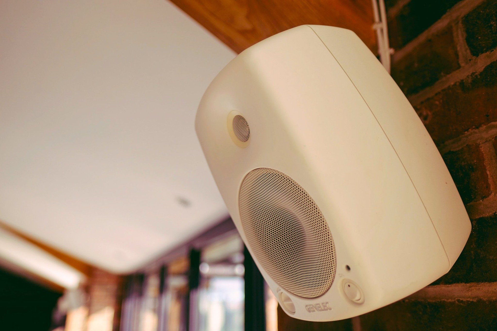 We've all experienced distractingly loud or poor-quality sound in an environment that has the potential to ruin our experience...

That's why background music, and the control of the wider soundscape, is an integral part of hospitality venues and hea